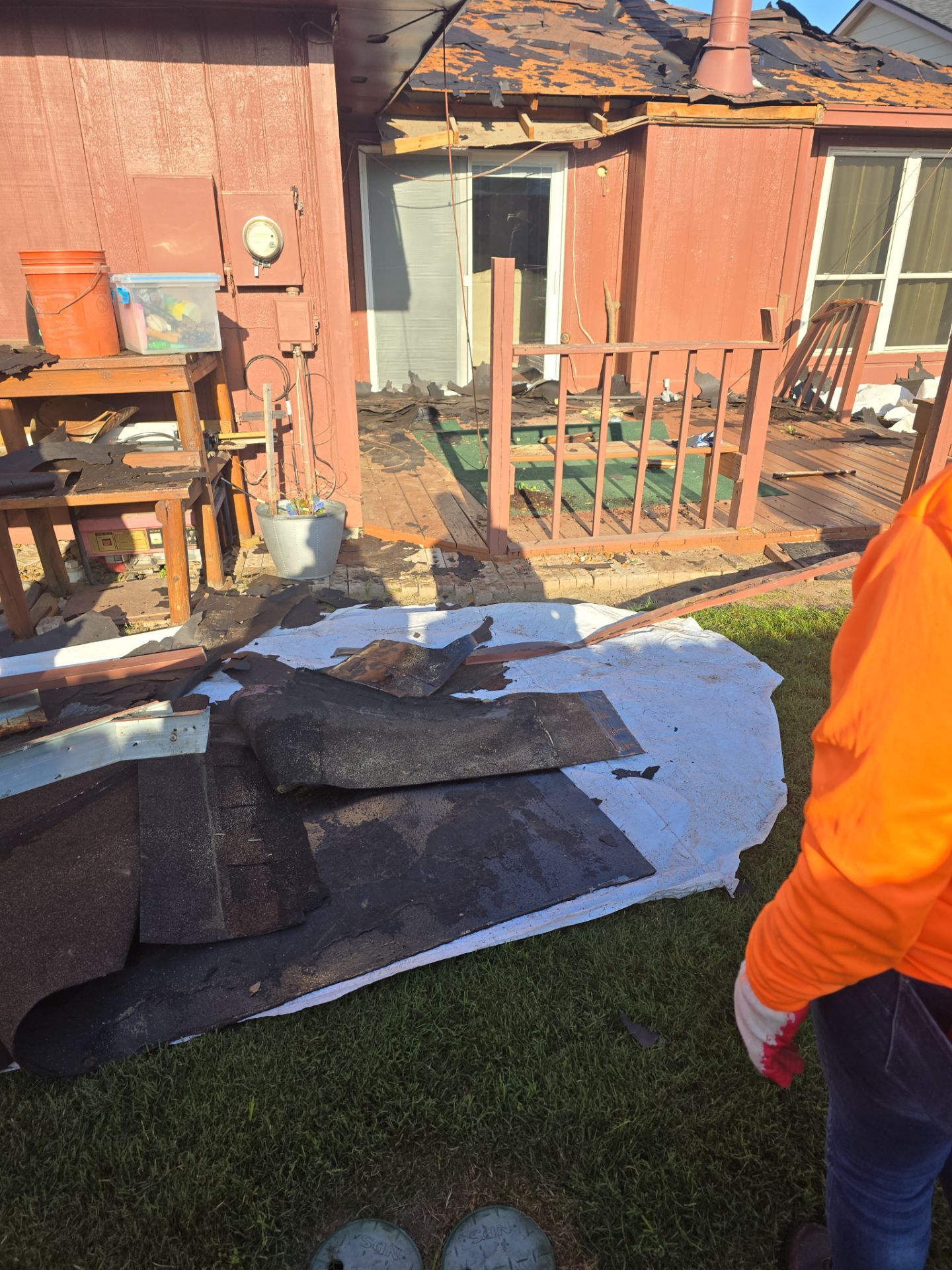 Roof Replacement Houston by Roof Repair Company