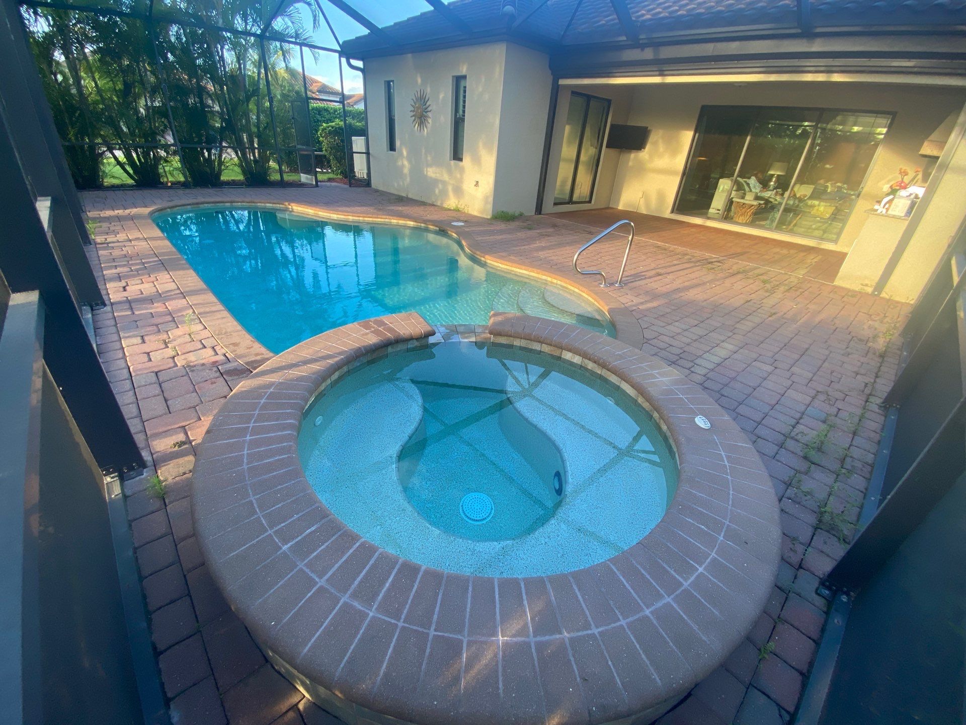 Textured Marble Pool Deck - Bonita National Golf & Country Club by Old Town Pavers Llc