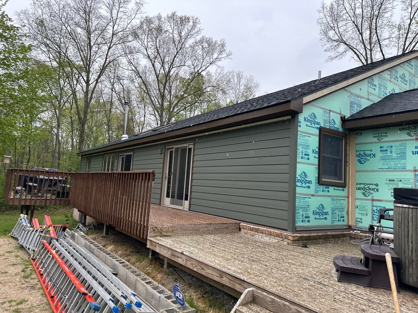 Siding Replacement using Alside S7 Cedar Mill Grain Composite by 180 Contractors