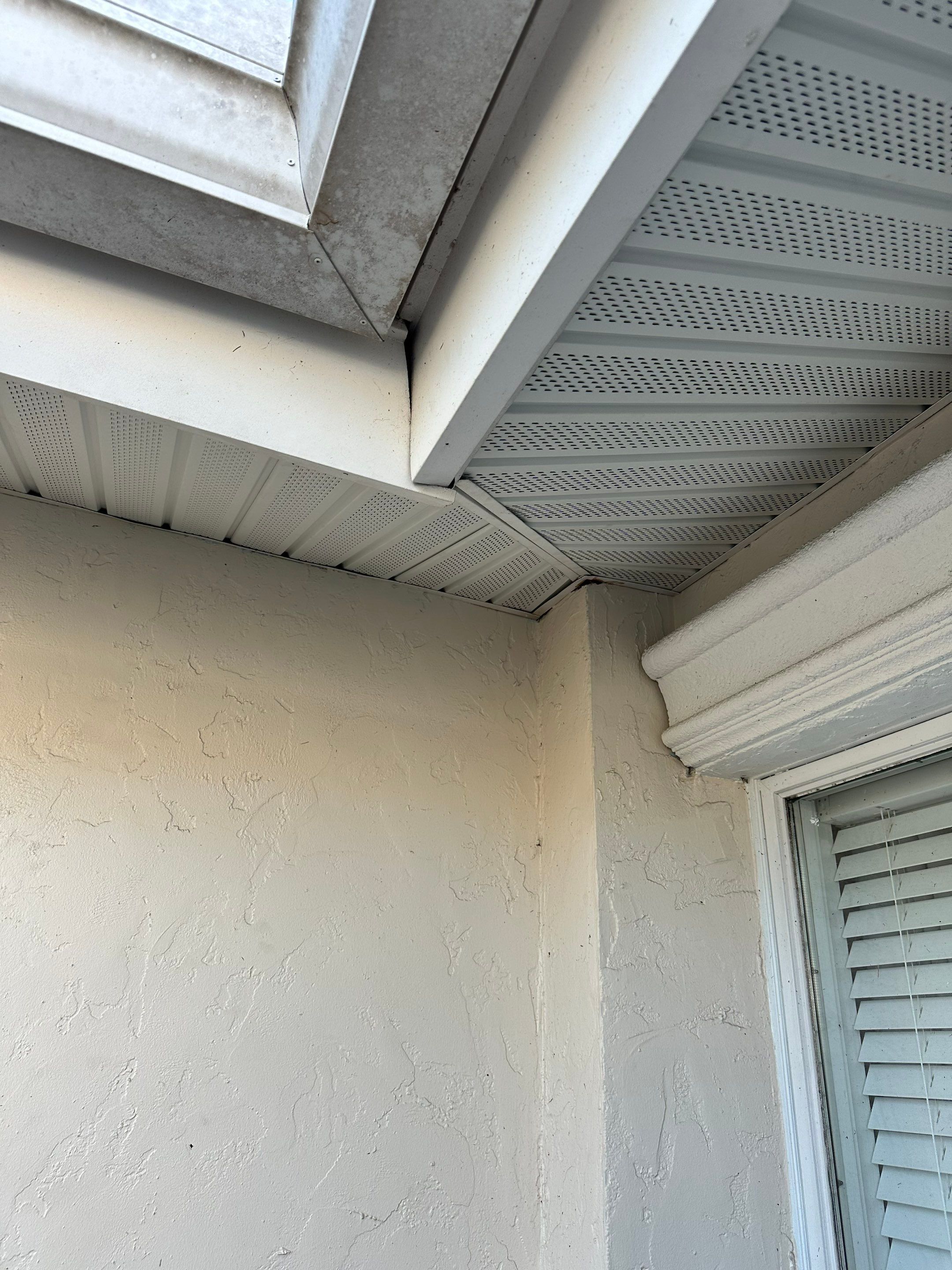 Soffit and Fascia Installation in Sarasota FL by Gutter Professors