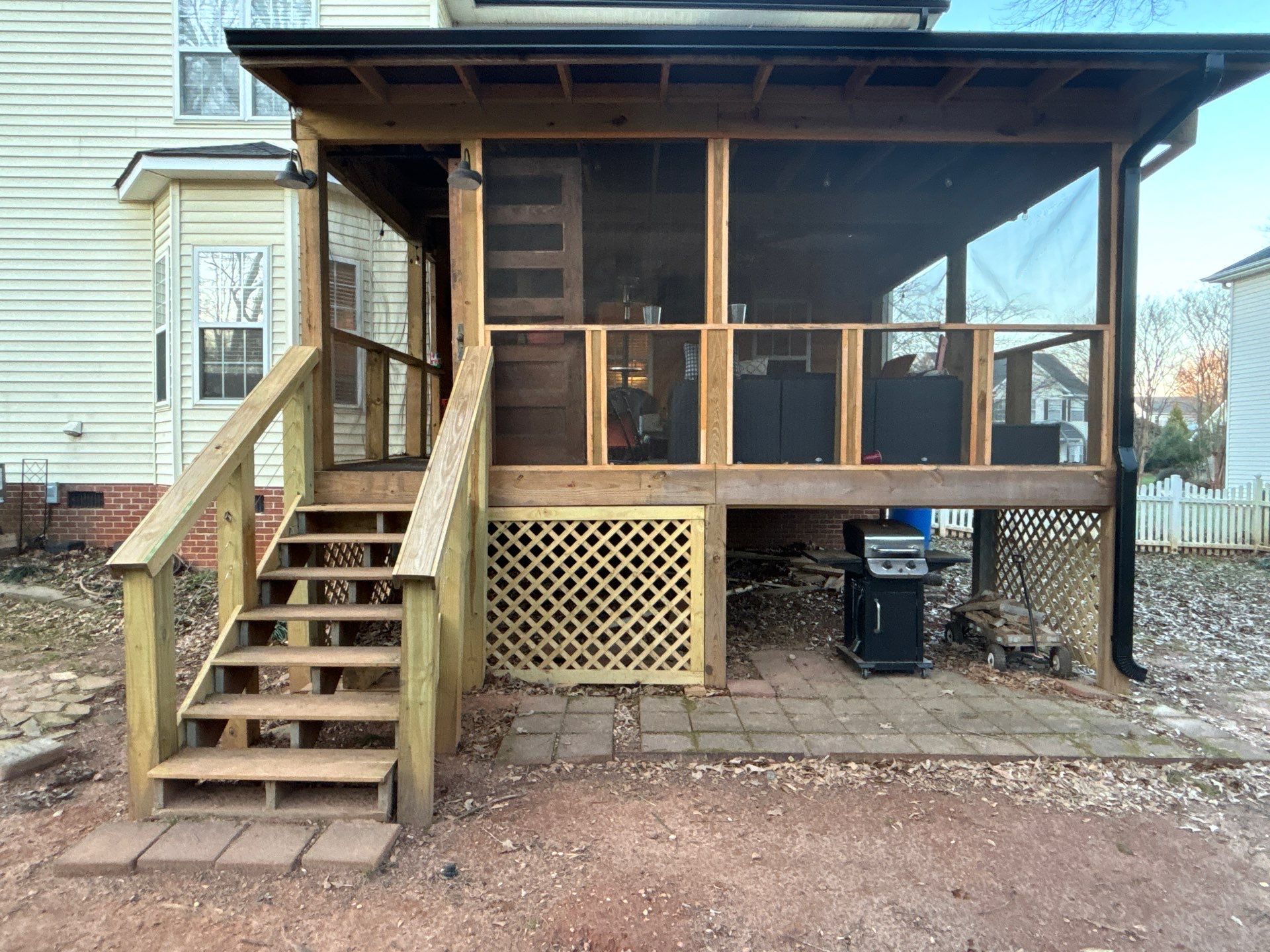 Screened Porch using Wood Sealant by DuraSeal