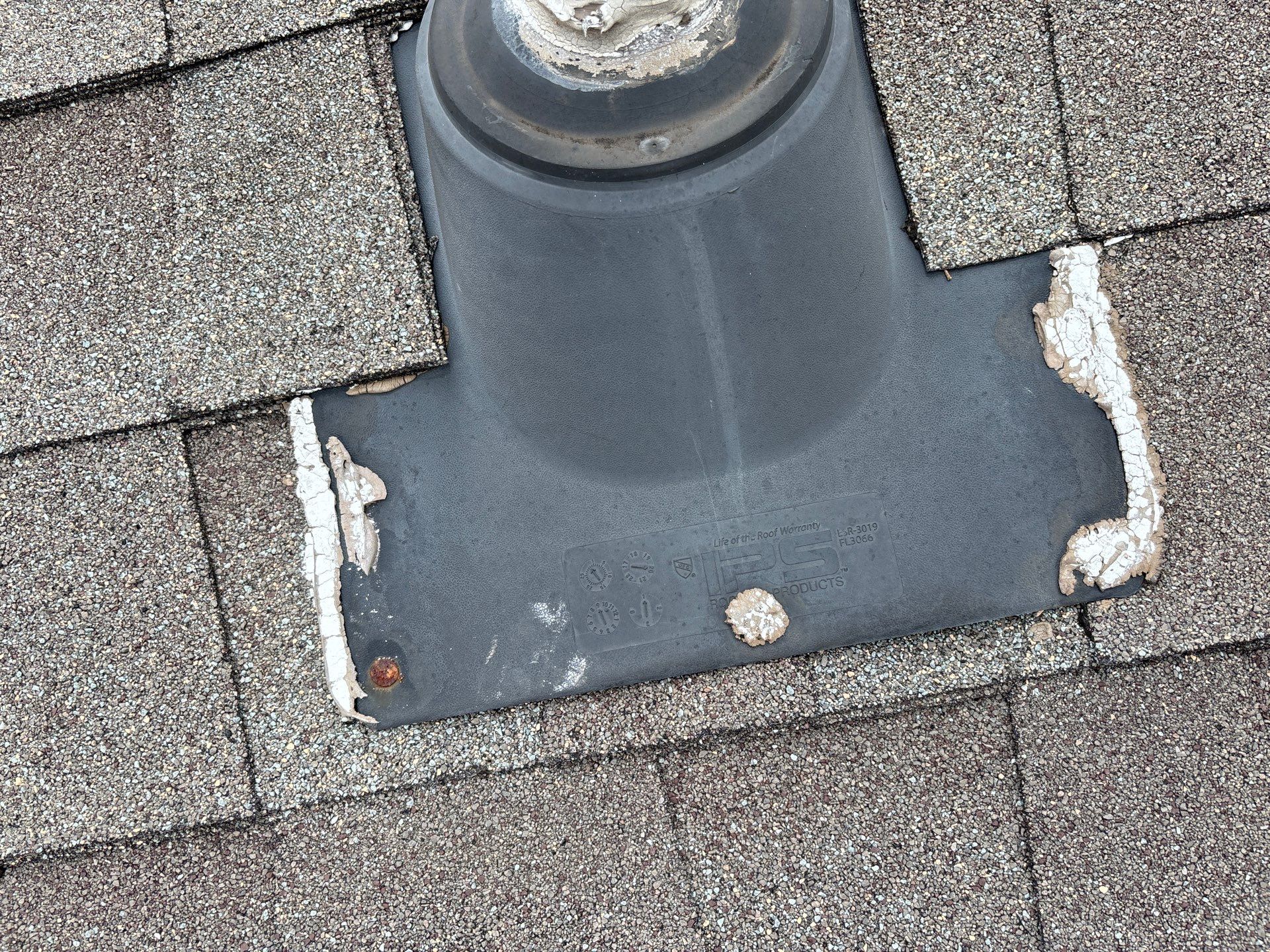 Hail Damage using Owen's Corning Duration (Lifetime) Shingles by Roof Repair Company