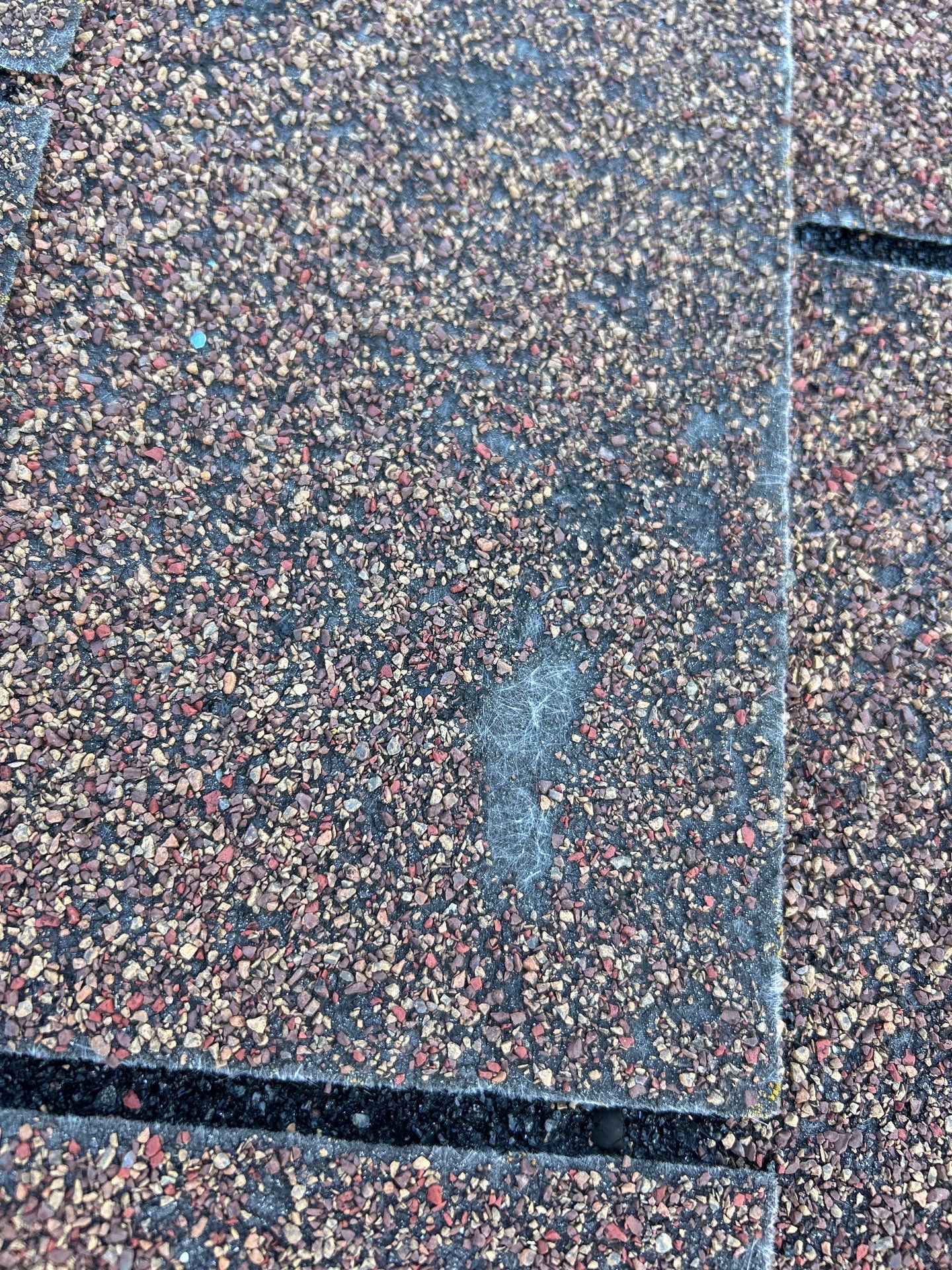 Roof and Siding Replacement using Norandex Cedar Knoll Graphite Siding and Owens Corning Durations in Onyx Black by WIW Enterprises Inc