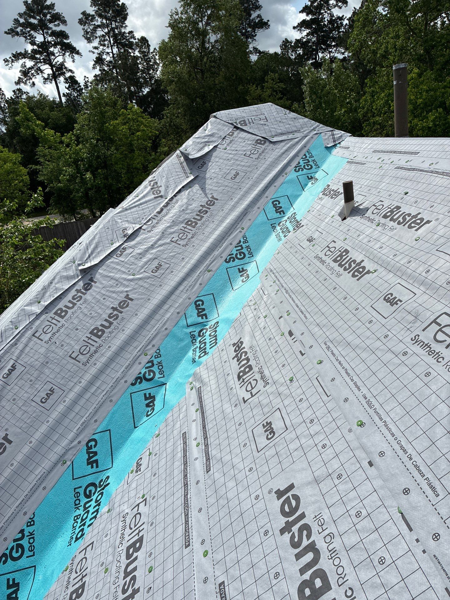 Roof Replacement in Sterling Ridge, Spring TX by Roof Repair Company
