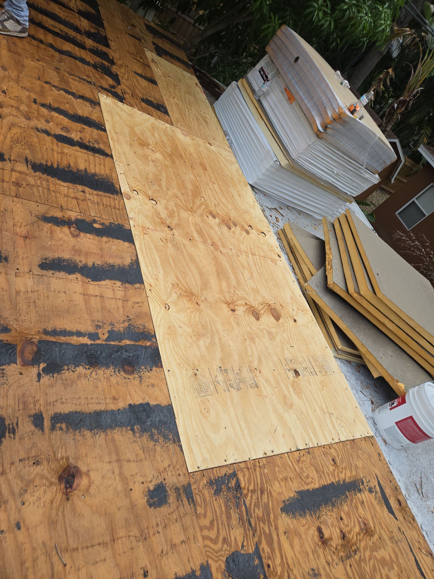 Project in St. Petersburg 33710 by Mitchell Roofing Company LLC 