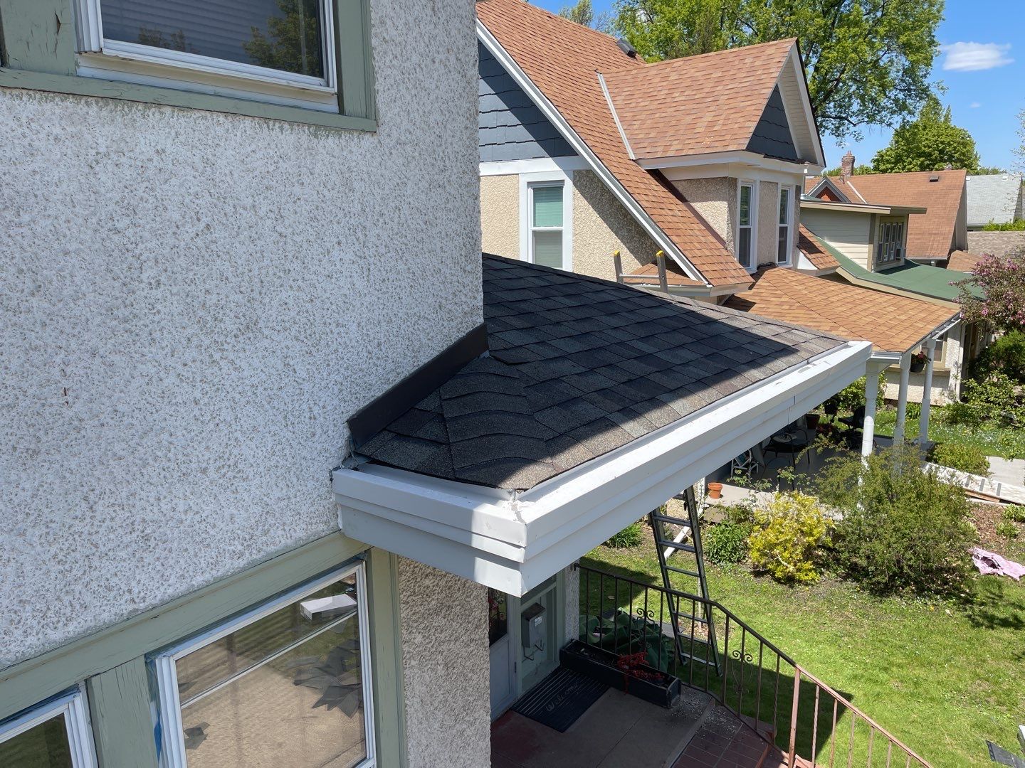 Minneapolis, MN – Roof and In-Roof Gutter System Replacement by First Impressions Exteriors