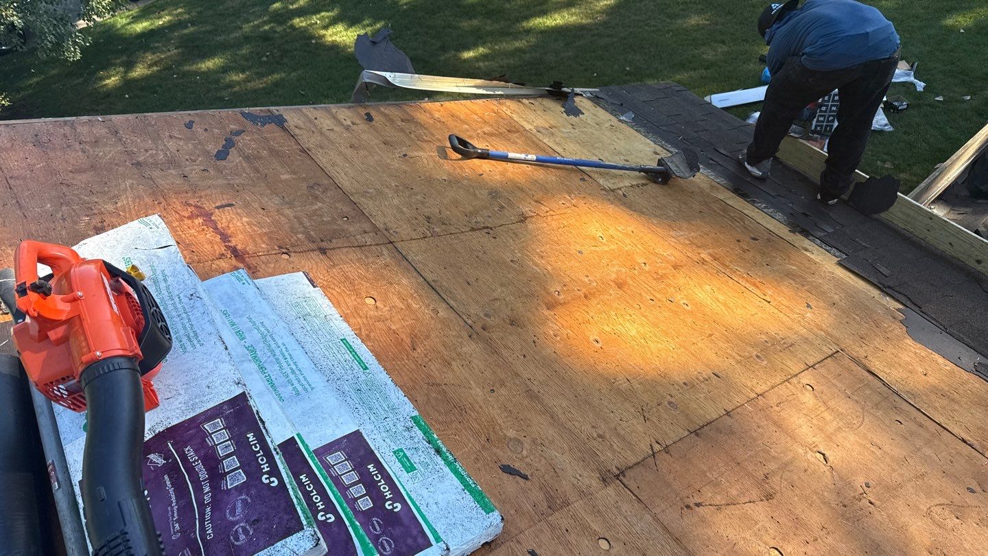 Roof Replacement using Malarkey Legacy Natural Wood by 180 Contractors