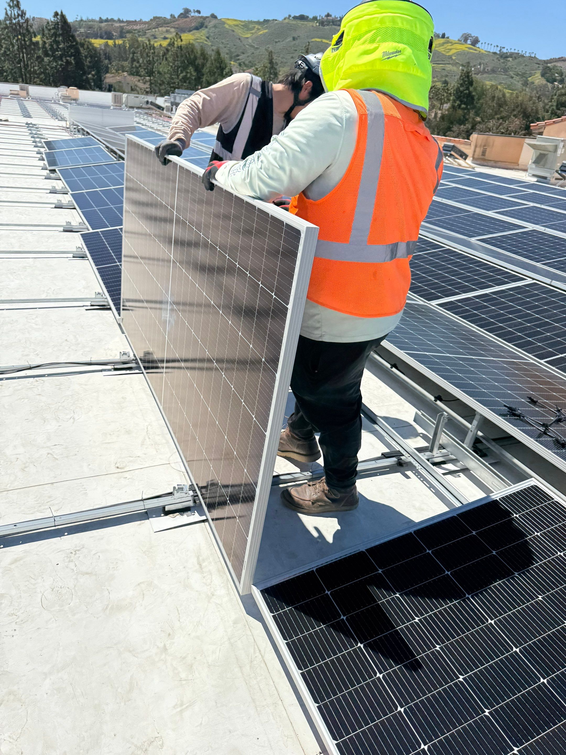 Albertsons MoorePark 372.78Kw by Better Energy Solutions