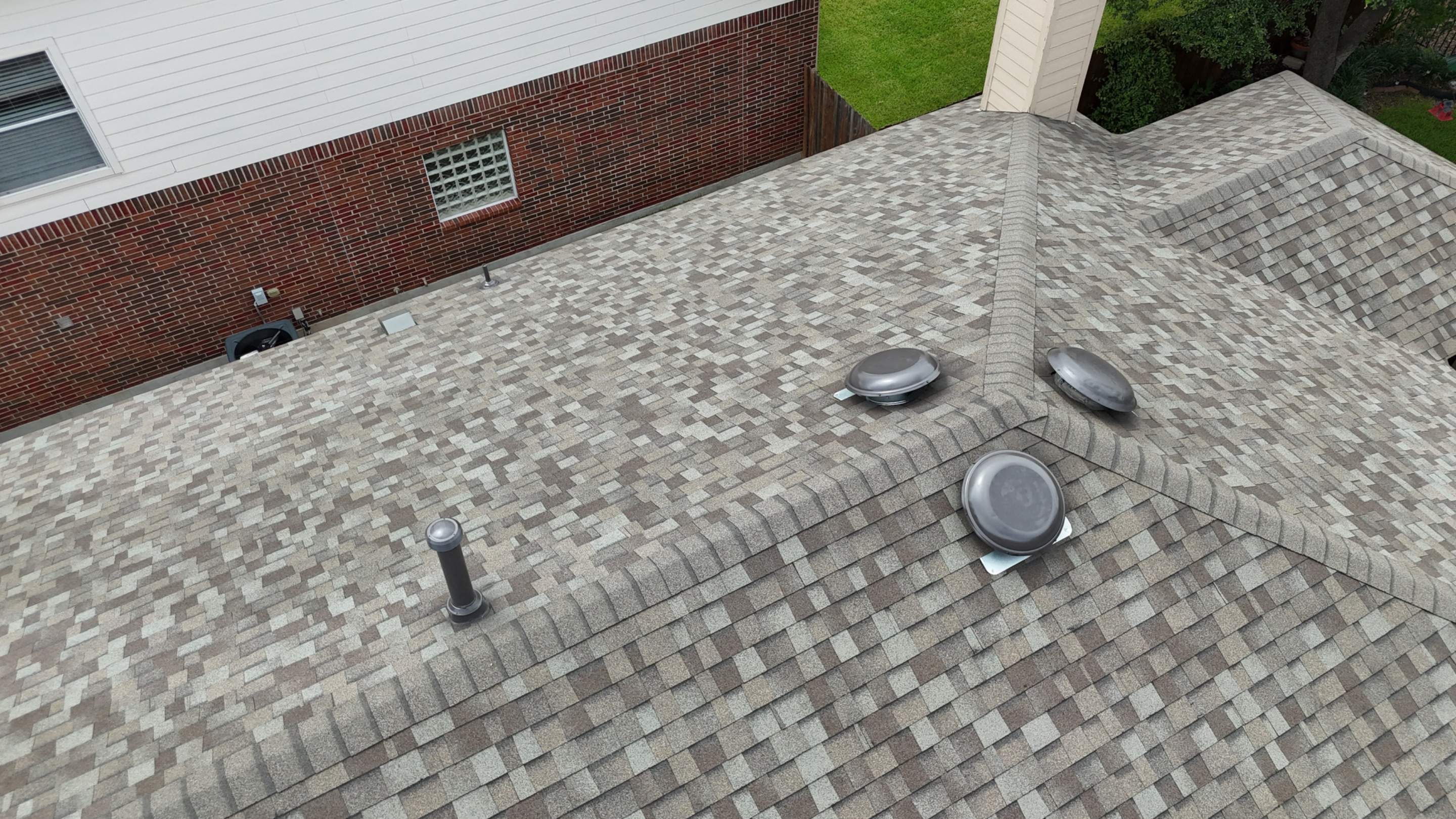 Driftwood - Owens Corning TruDefinition Duration by RoofsOnly.com