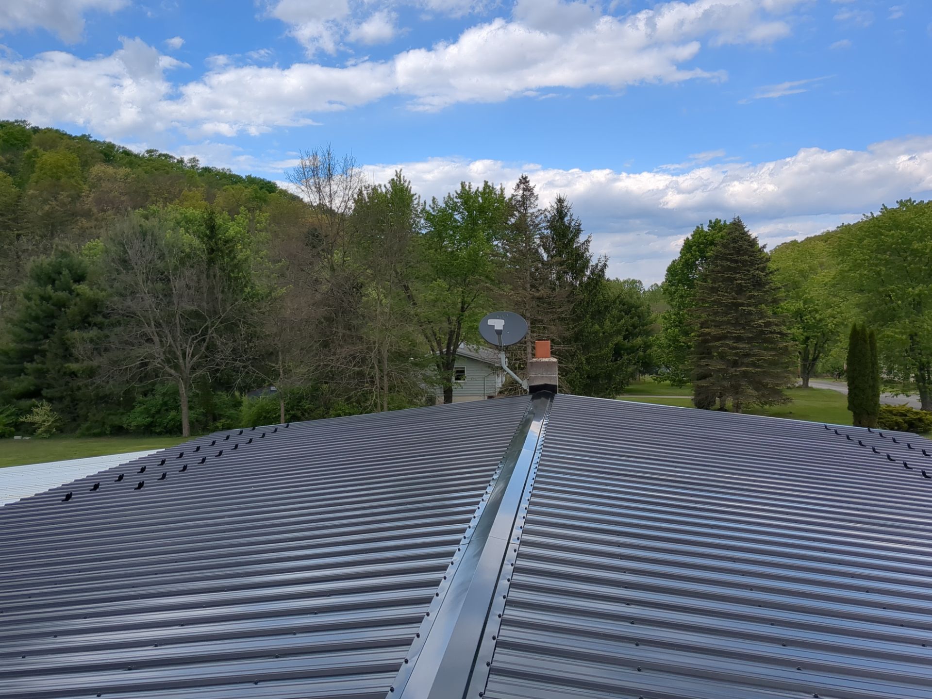 Metal Roofing and Vinyl Siding Replacement in Lewisburg by Esh Builders