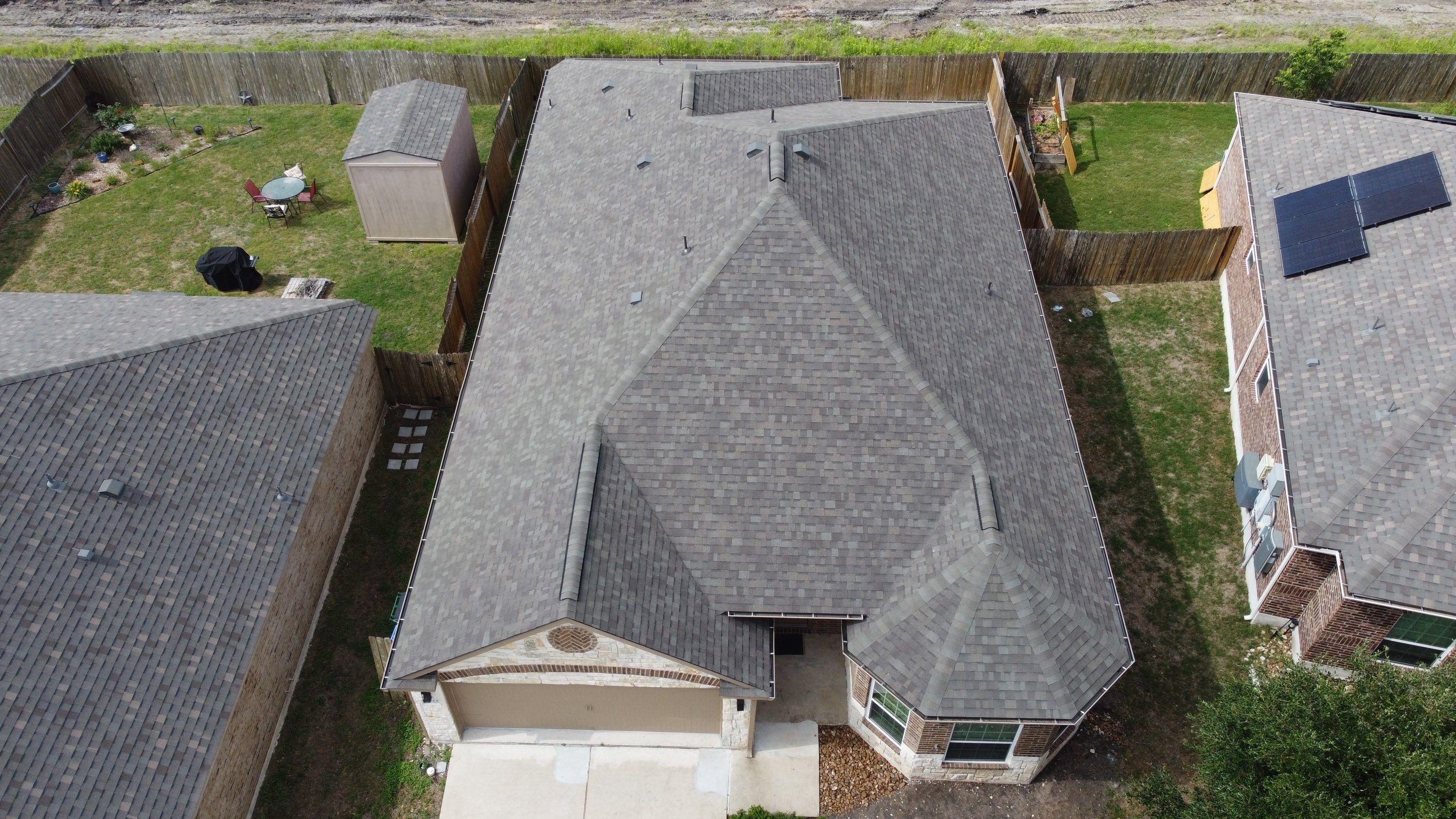 Residential Roofing Installation using Owens Corning Oakridge by Kstylez Roofing & Construction
