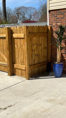 Fence using Wood Sealant