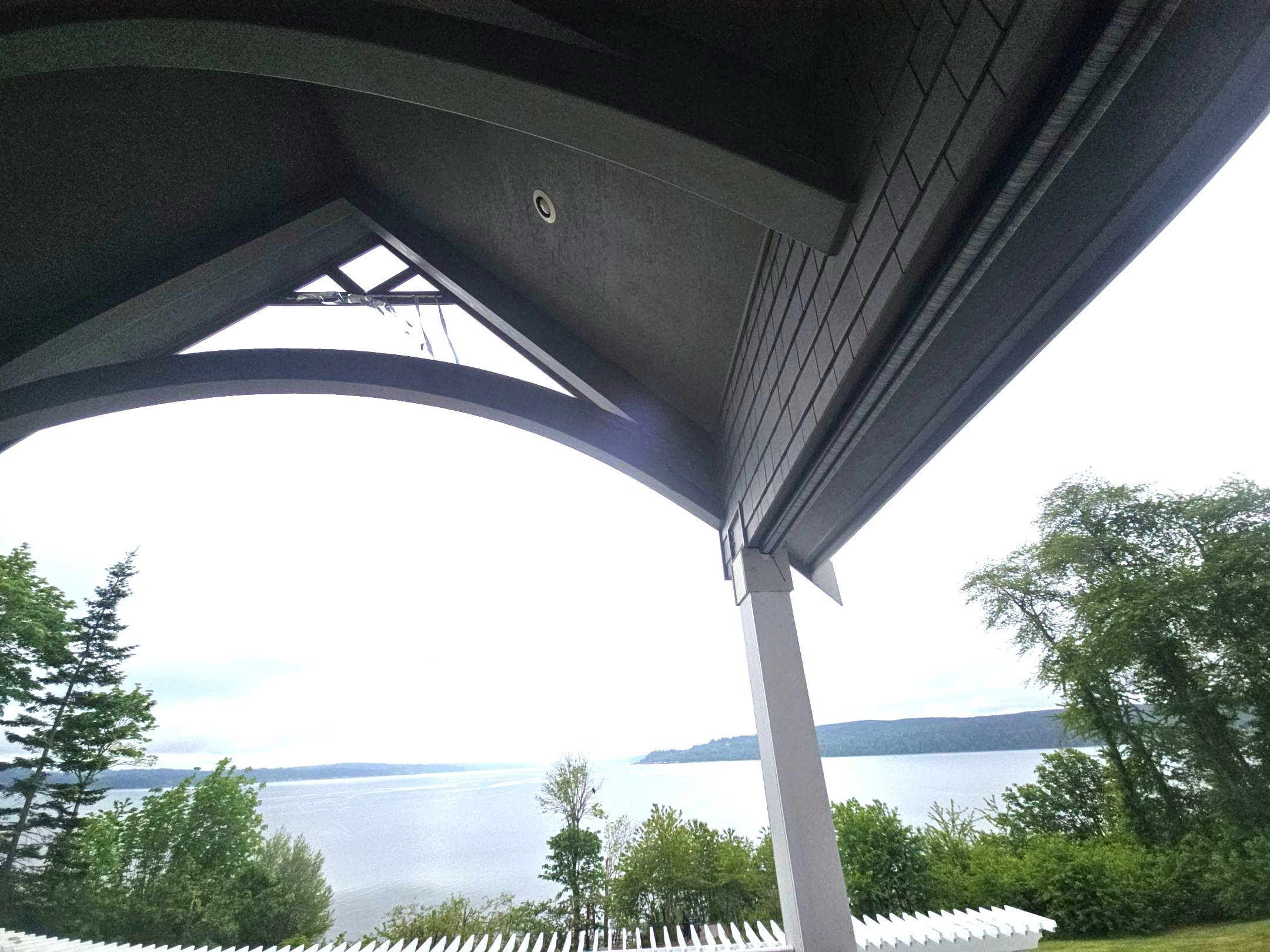 Rotten Glulam Beams Nearly Collapsed by RoofSmart