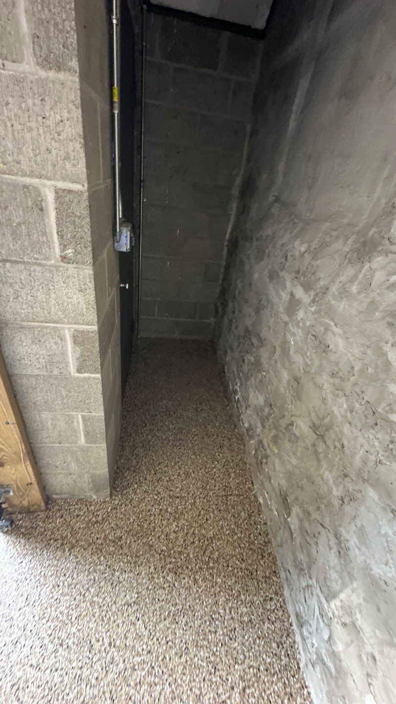 Creekbed Garage Project in Swissvale by Floors in a Day, Inc