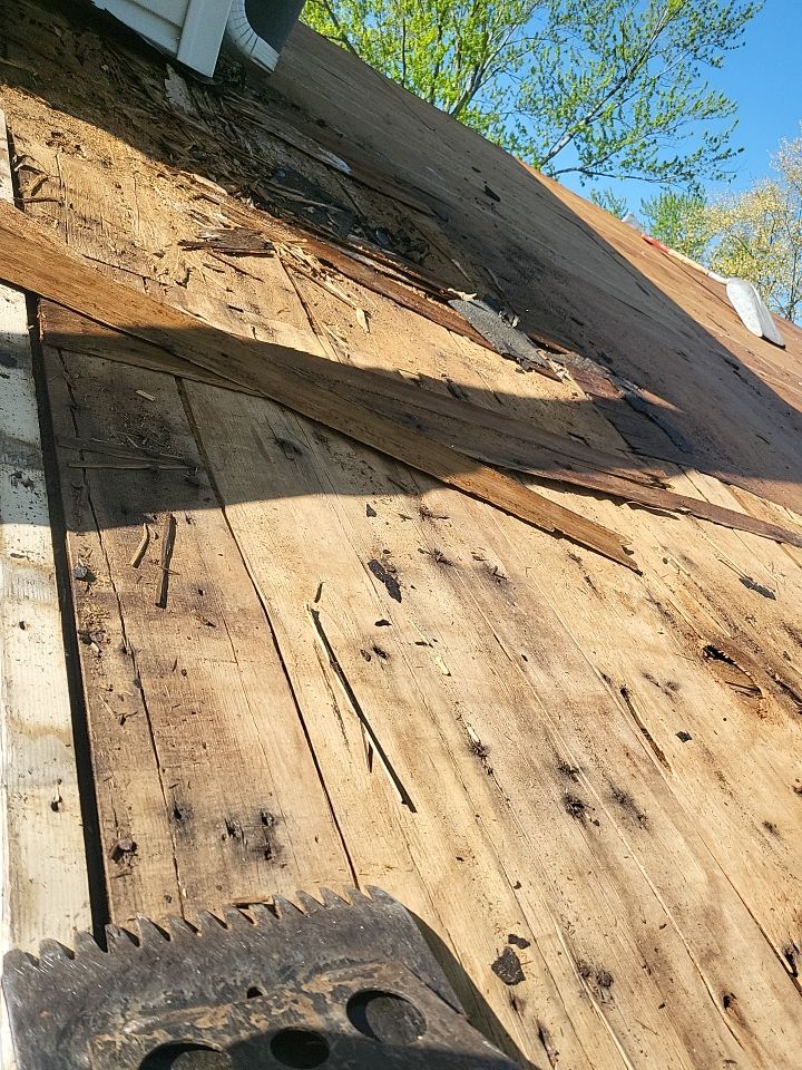 ATLAS PINNACLE COLOR: SUMMER STORM DRIP EDGE: WHITE by Eagle Eye Roofing