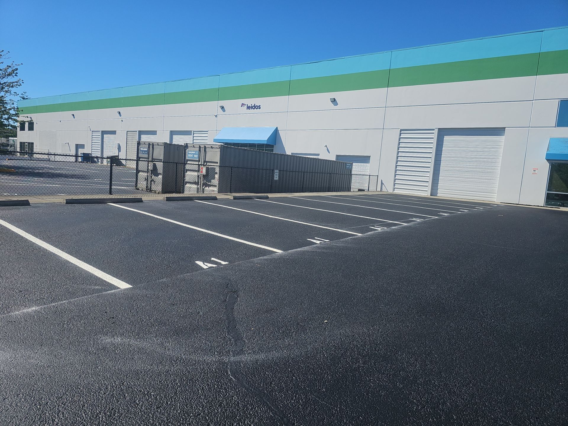 Commercial Sealcoat & Asphalt Patch Repair | Lynnwood  by Jireh Asphalt & Concrete Inc 