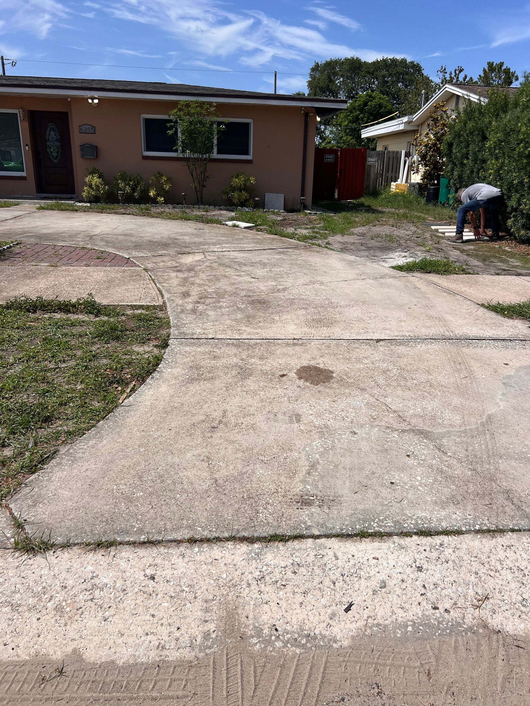 Project in St. Petersburg 33709 by Mitchell Roofing Company LLC 