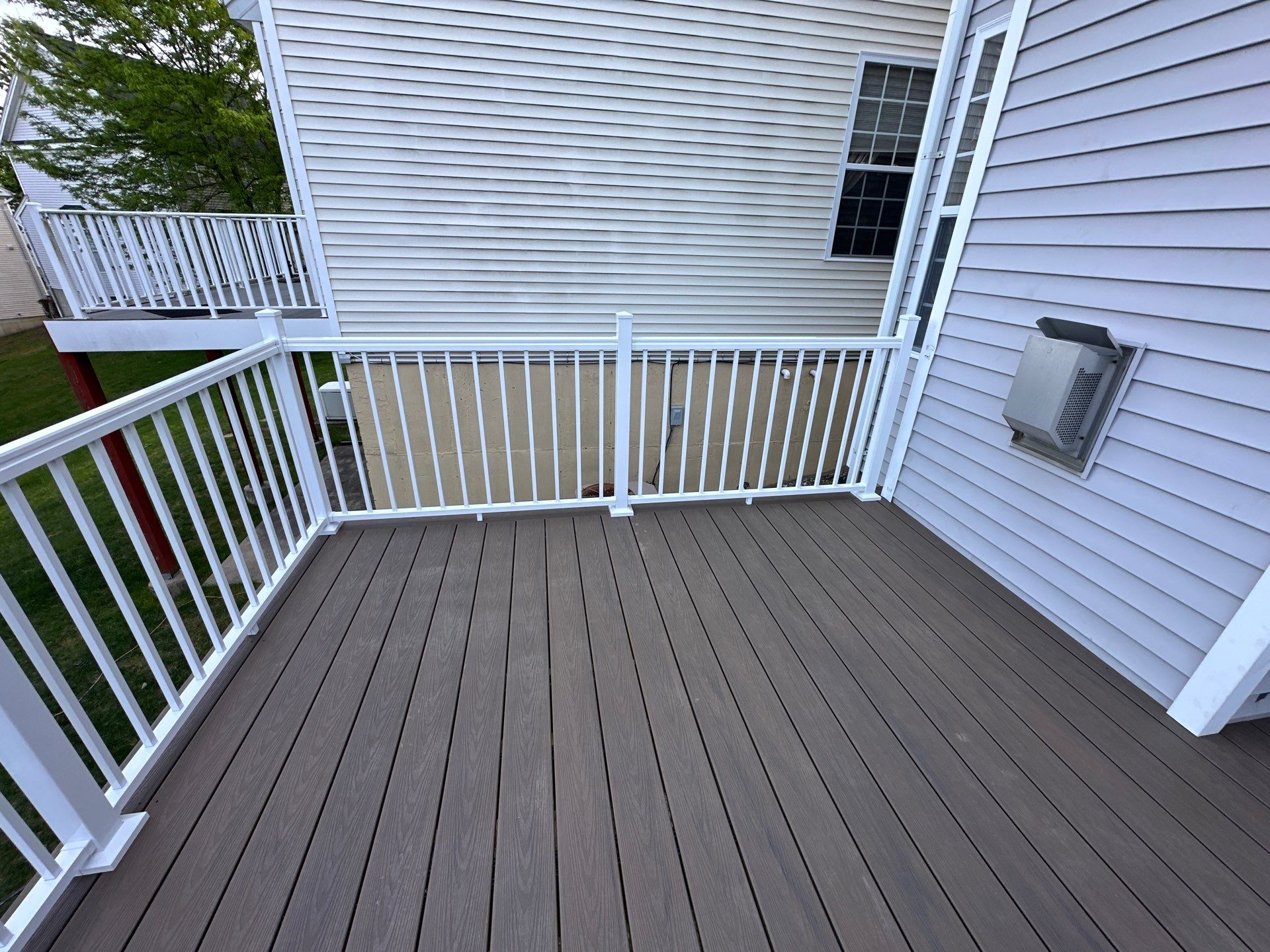 New Deck In Sayreville, New Jersey by deck guardian