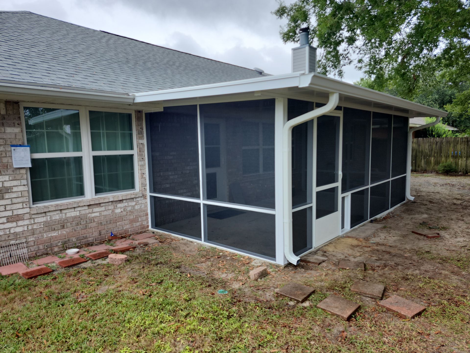 Screen Room w/Colorbeam by Titan Sunrooms