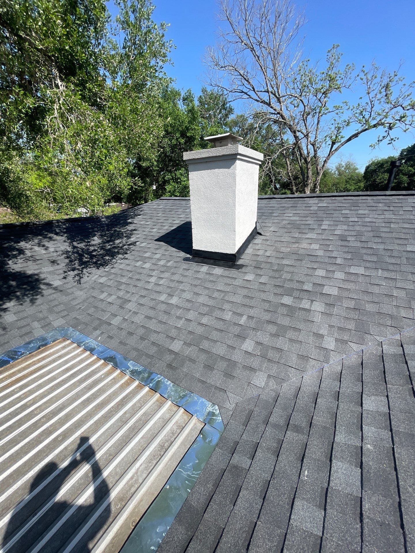 Alvin Roof Install by Modern BYLT Roofing & Construction