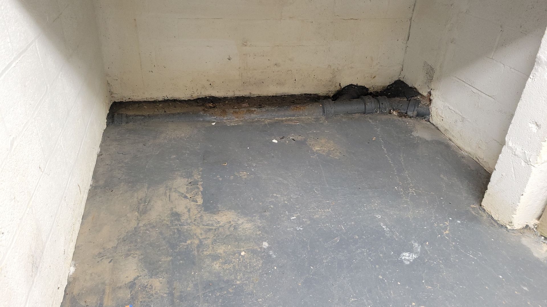 Laundry Room Floor Coating using Penntek- Silver Creek by Spectrum Painting, LLC