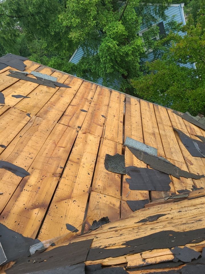 Arlington: CertainTeed Landmark Architectural Shingle in Georgetown Gray by RM Banning, Inc.