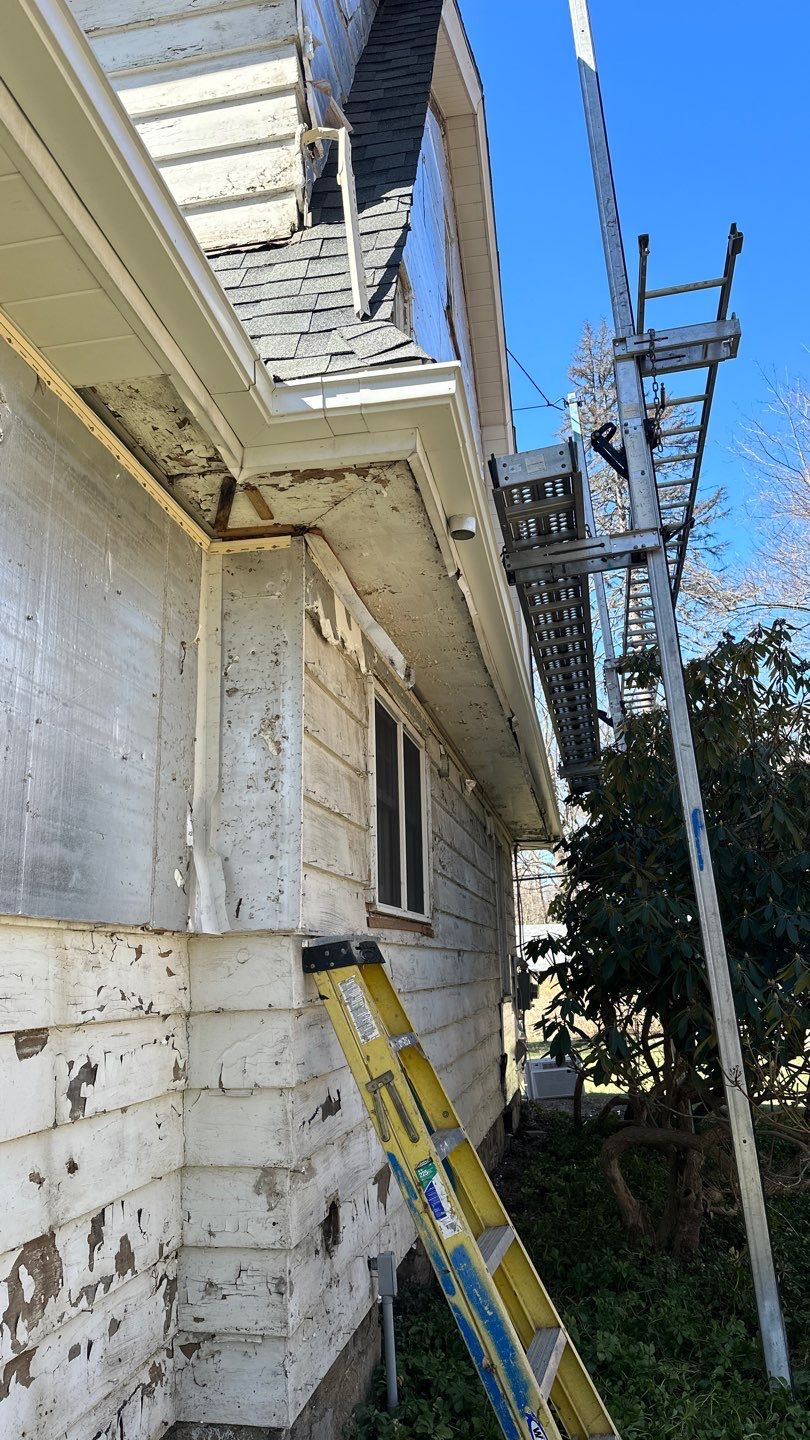 Siding Installation using Certainteed Cedar Impressions Sterling Gray by A Plus Exterior