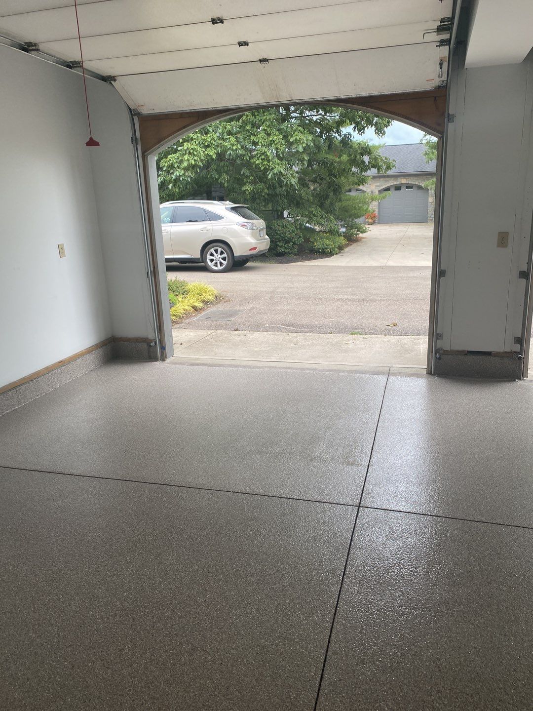 Garage Floor using Fieldstone by Your1DayFloor.com