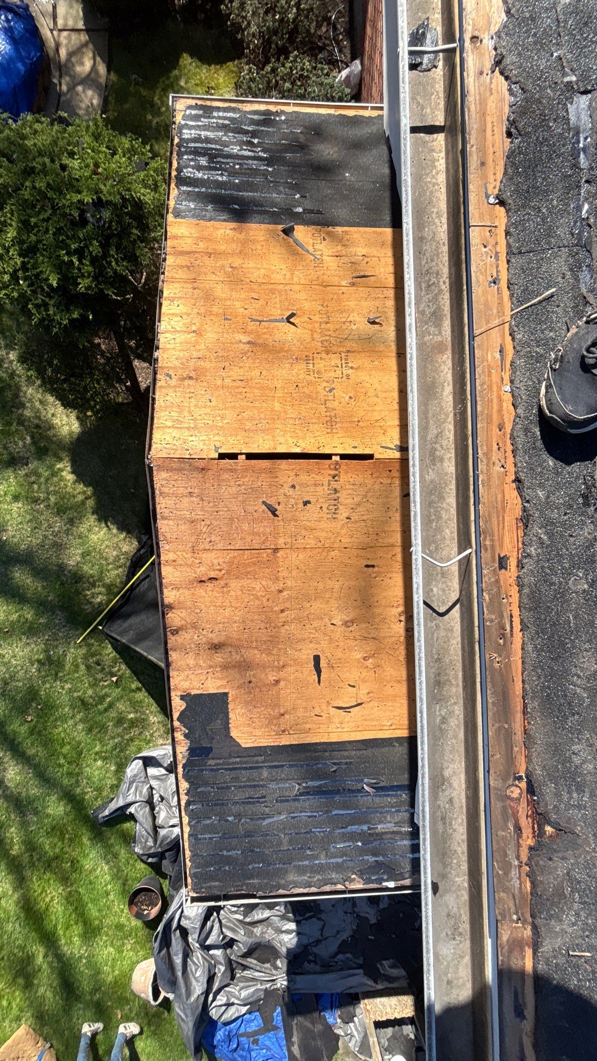 Roof Replacement using Owens Corning Onyx Black by 180 Contractors