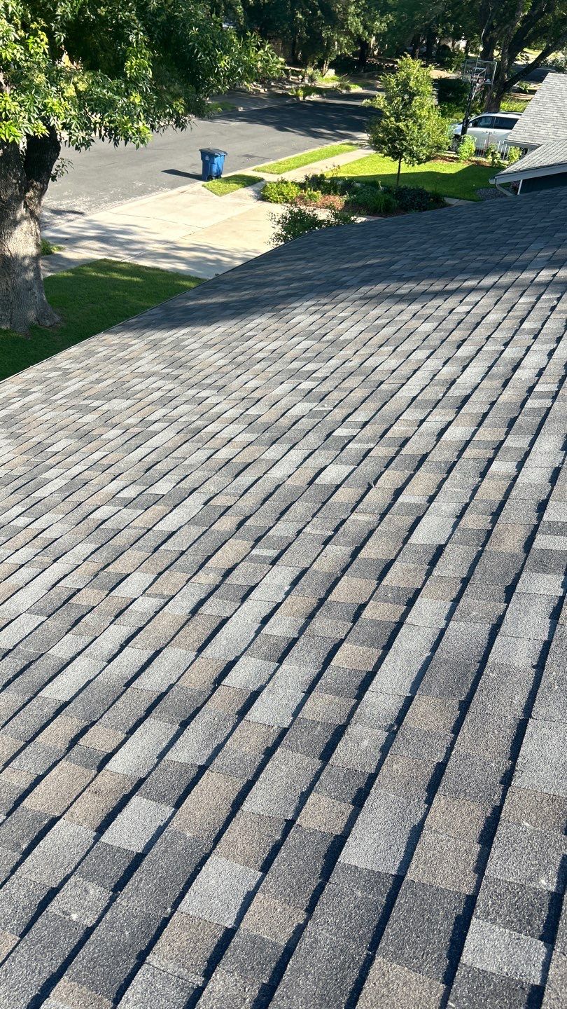 Williamsburg Grey - Owens Corning TruDefinition Duration by RoofsOnly.com