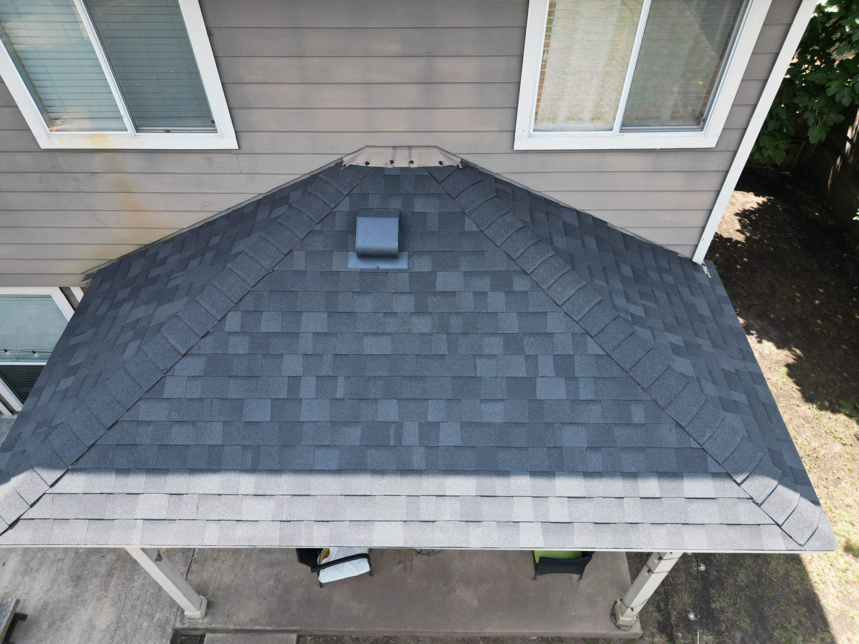 Onyx Black - Owens Corning TruDefinition Duration by RoofsOnly.com