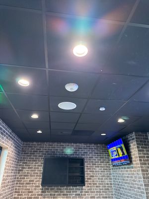 Large Sports Bar AV install