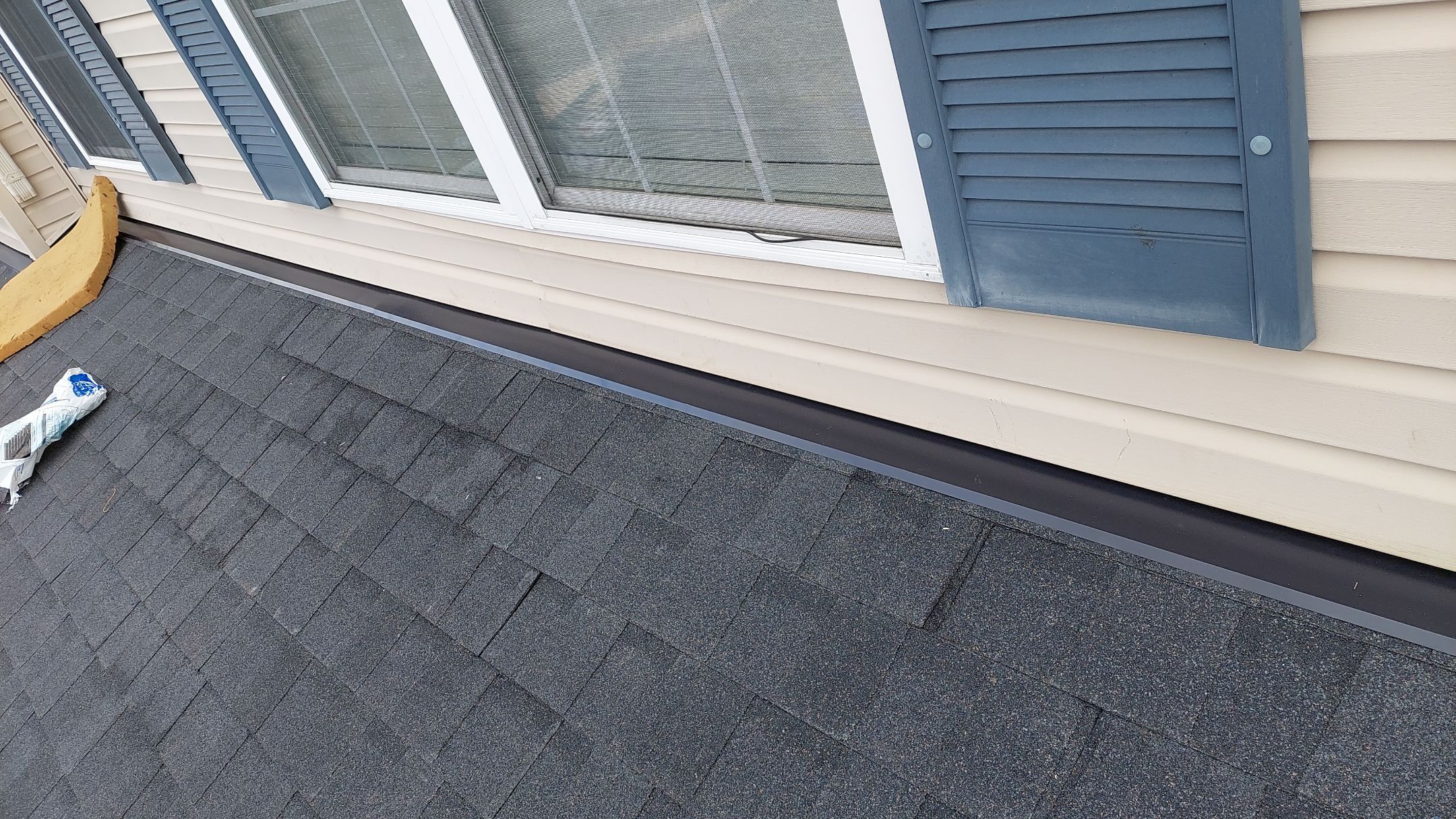 Atlas Black Shadow by Tamlin Roofing