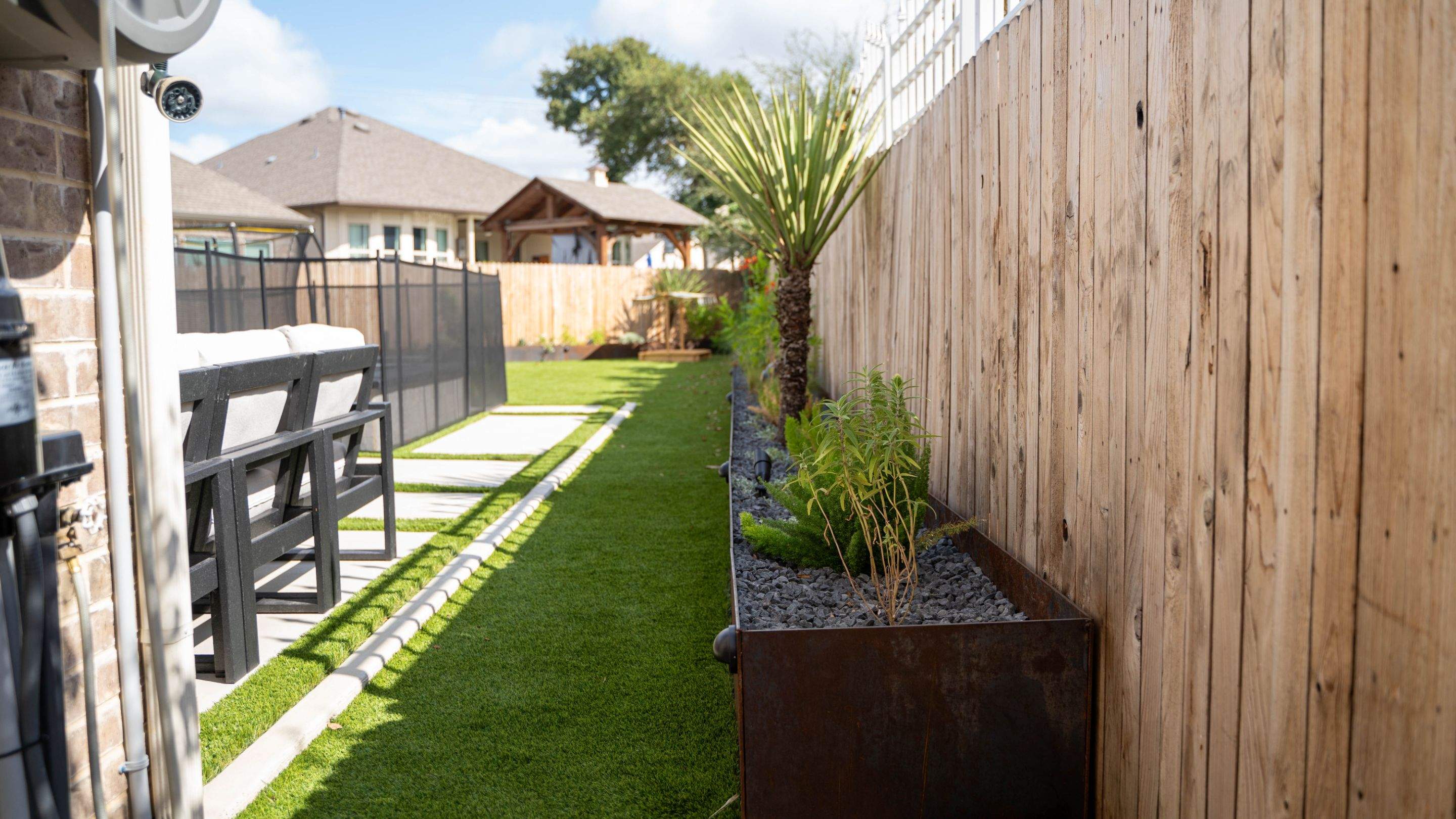 Gruene - I by Singer Services