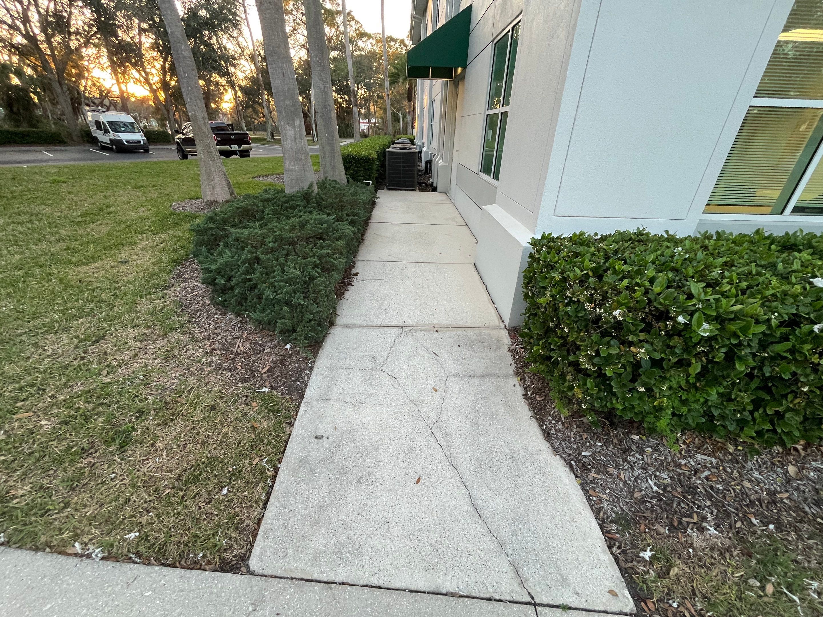 6-Inch White Seamless Gutters in Sarasota FL by Gutter Professors