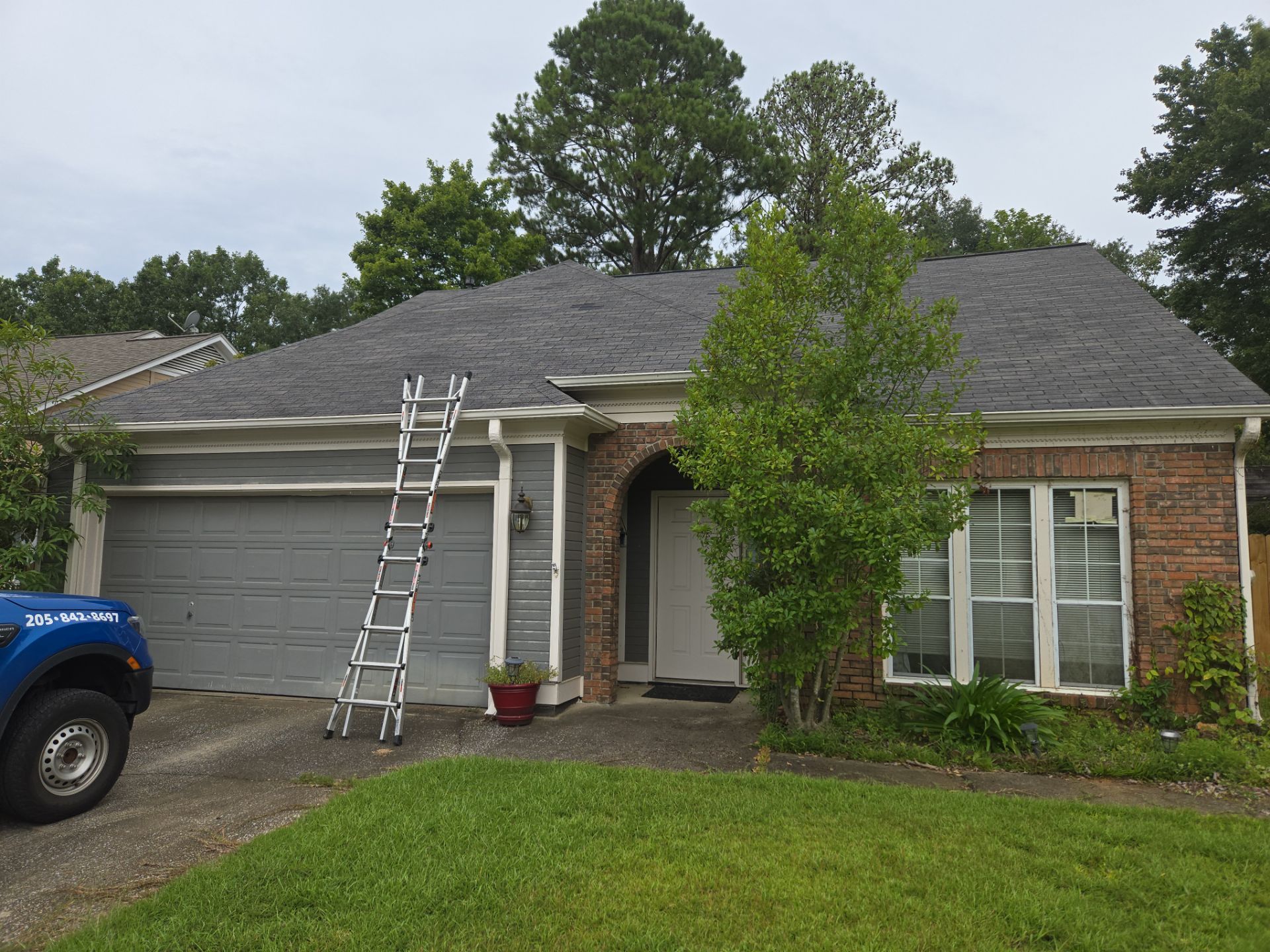 Asphalt Roof Replacement in Helena by NANOROOF Alabama