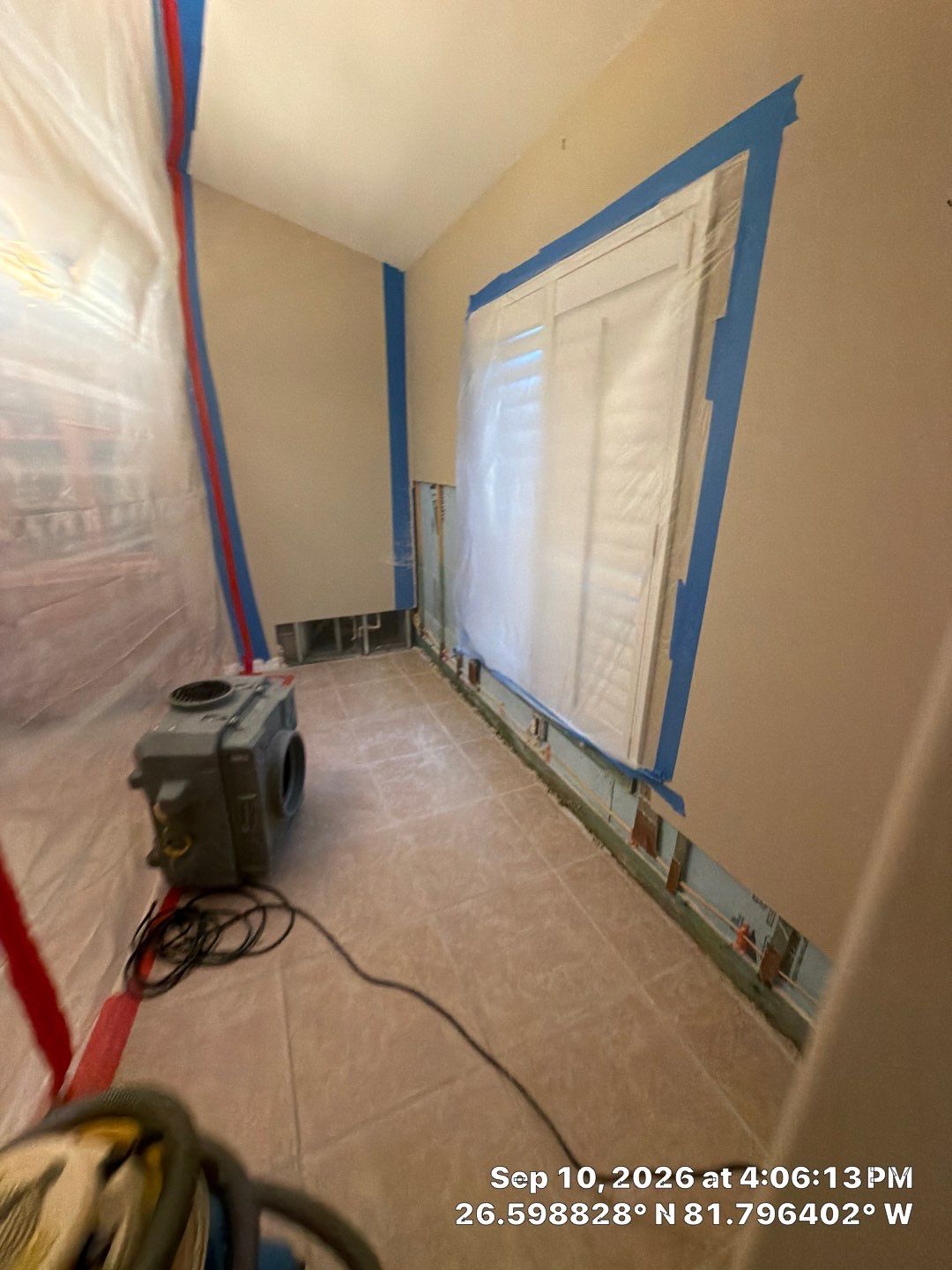 Fort Myers Water Damage Restoration and Professional Mold Remediation by Microscope