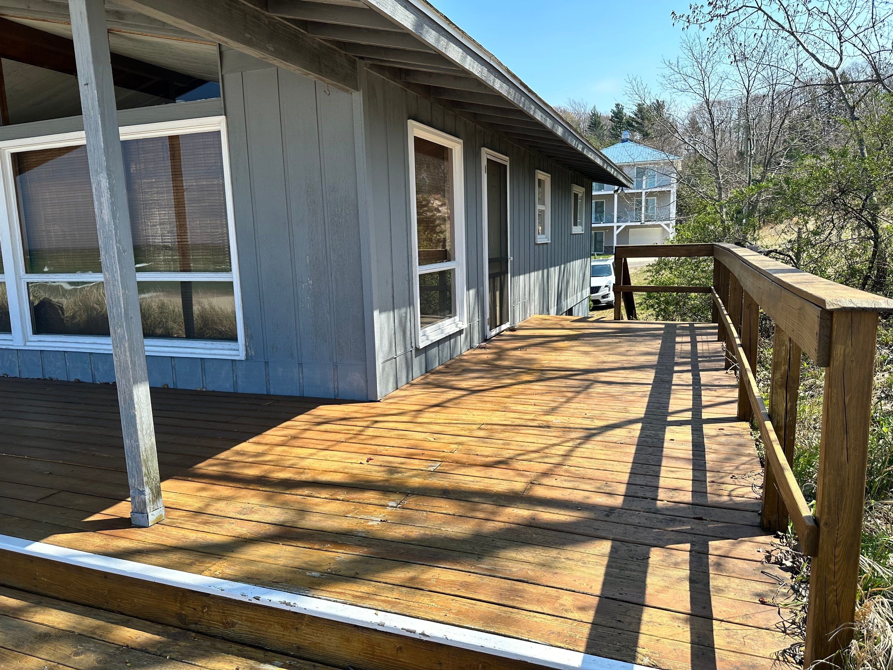 Exterior Painting. Exterior staining by Gordon Painting