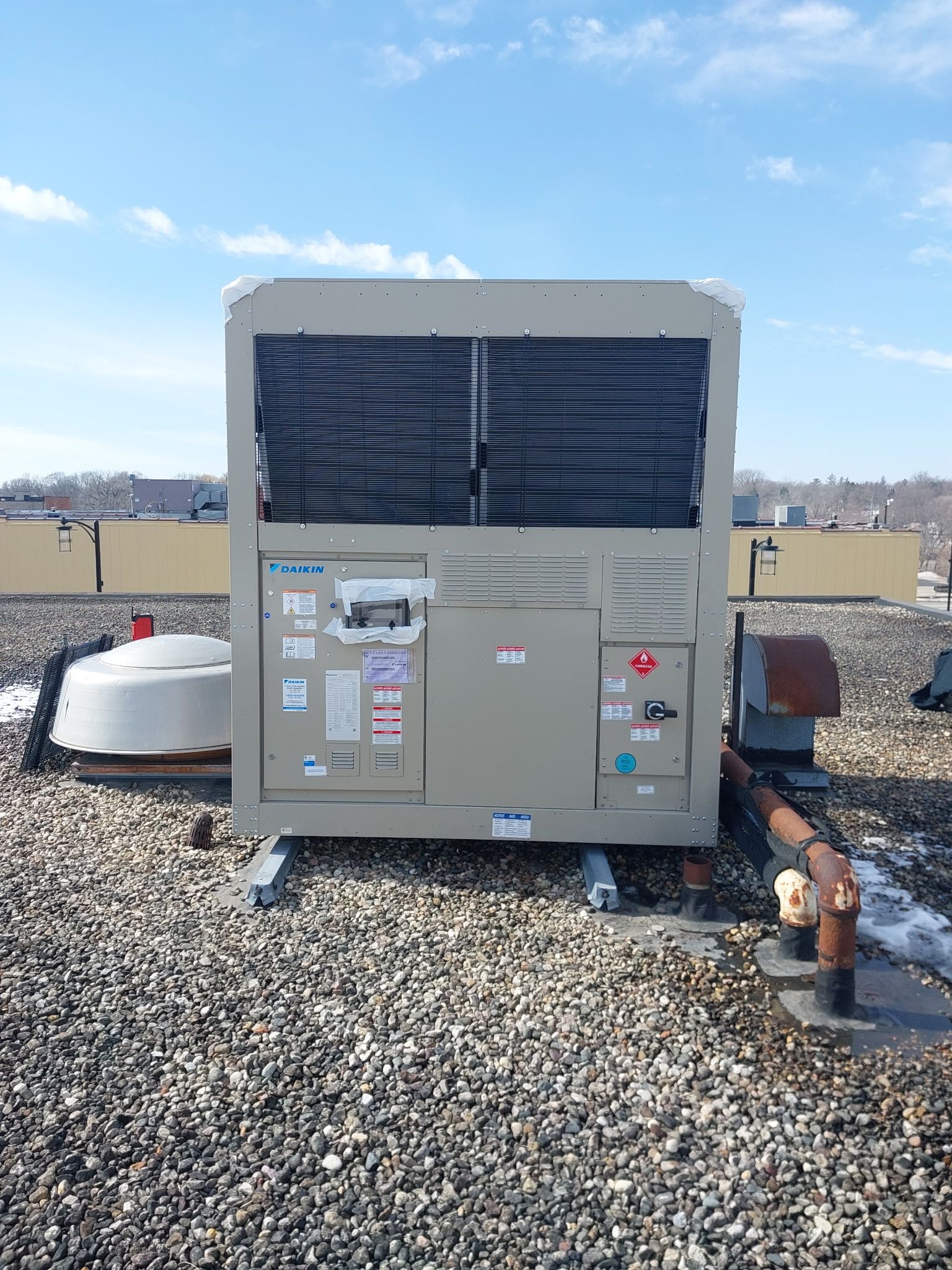 Air-Cooled Chiller Replacement by NCS
