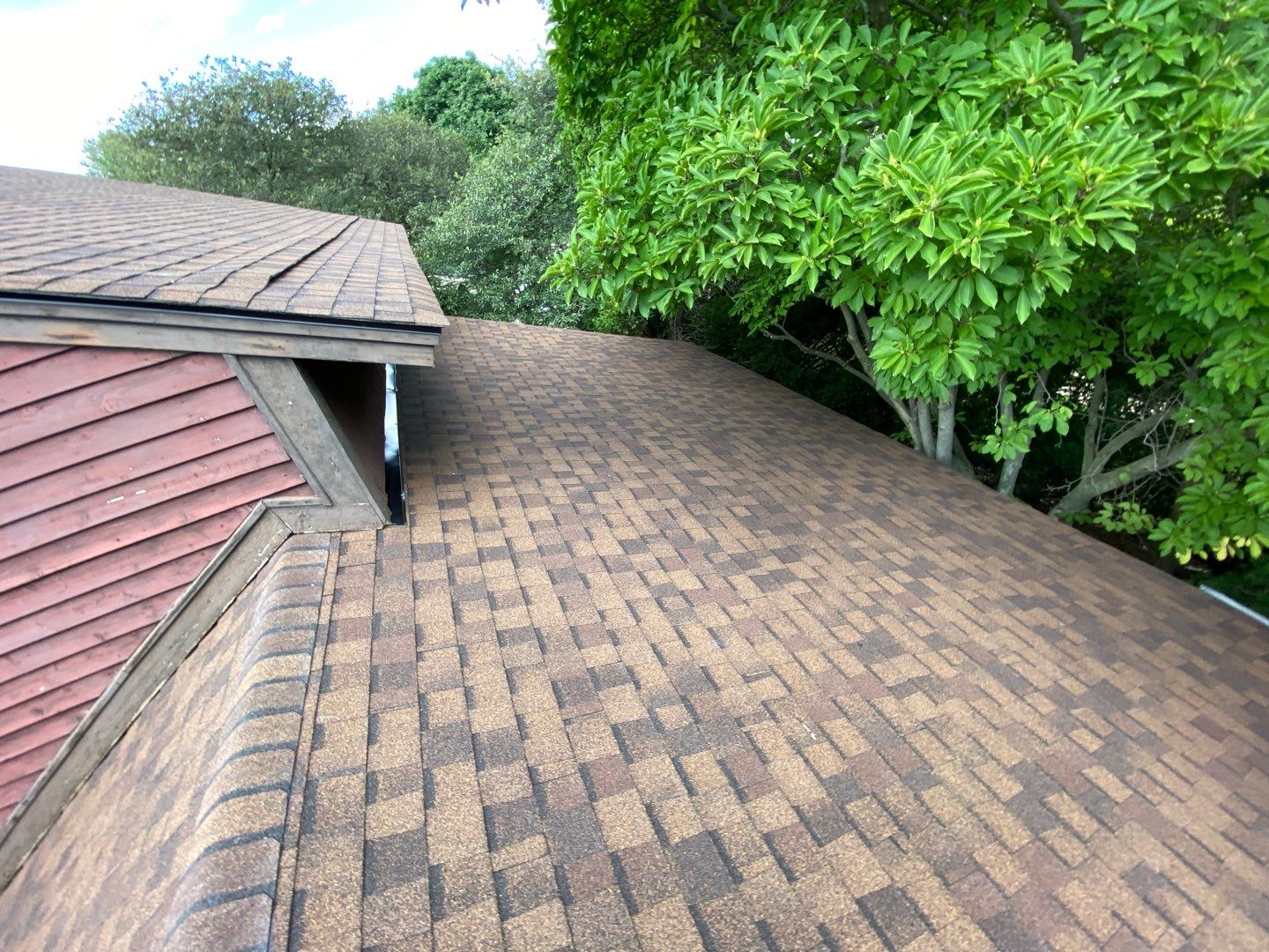 Roof Replacement using CertainTeed Landmark by 180 Contractors