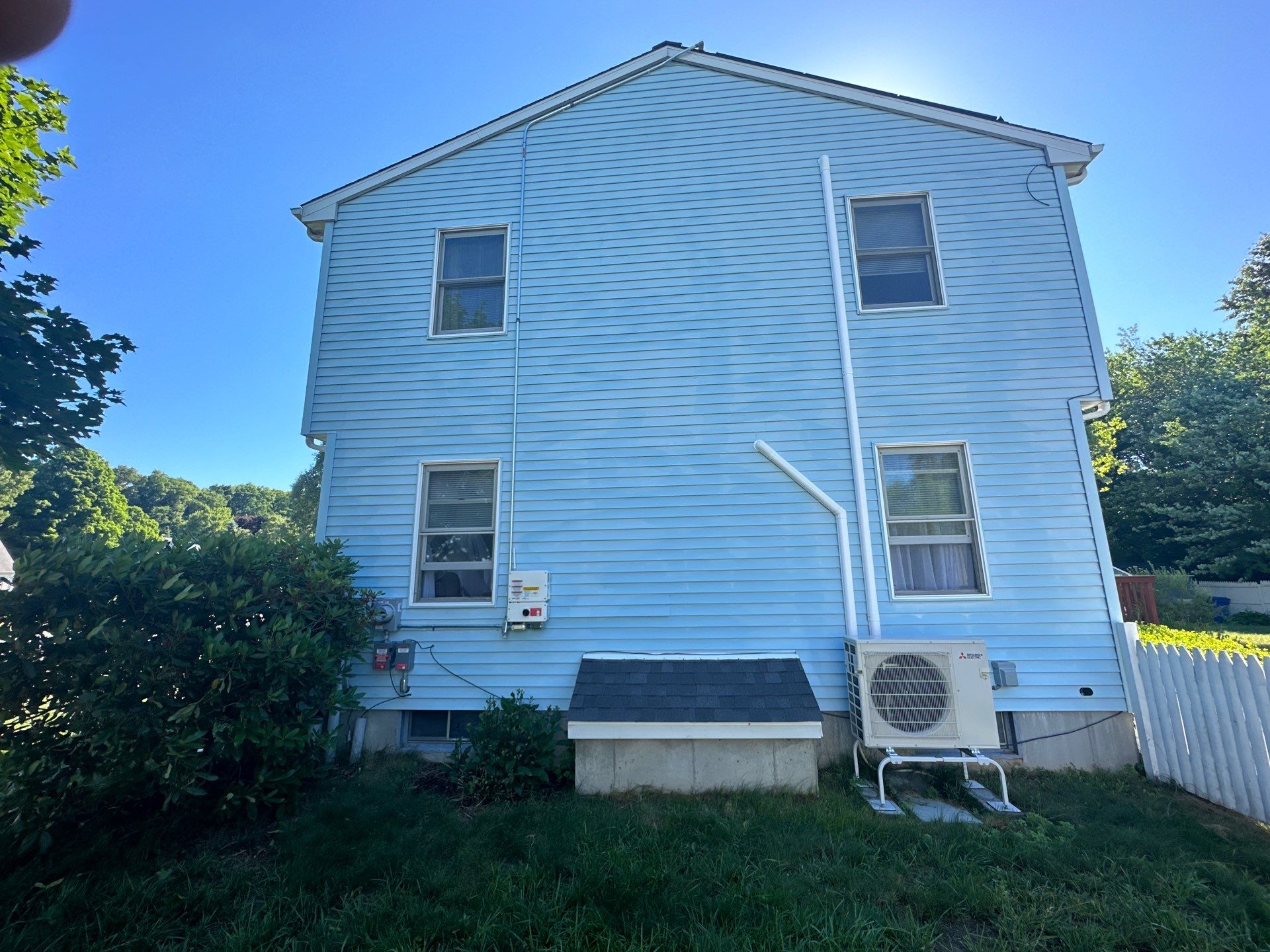 Siding Installation using CertainTeed Monogram Vinyl Siding - D4 - Desert Tan by A Plus Exterior