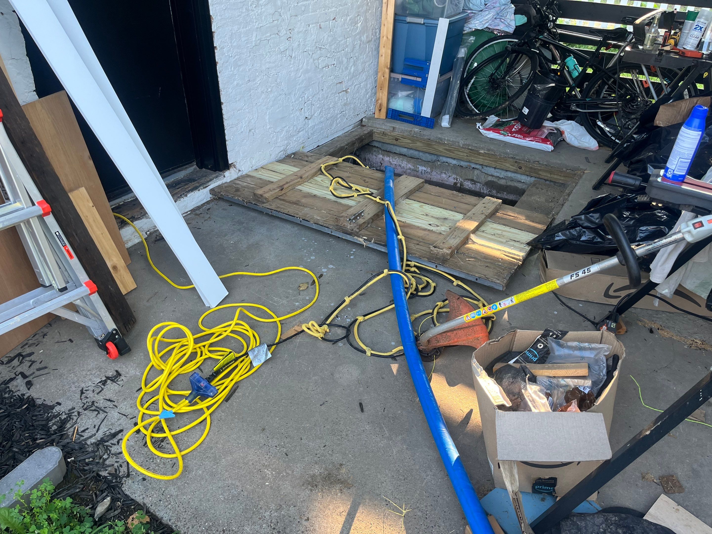 Emergency Service Water Extraction in New Albany, IN by ANR Restoration