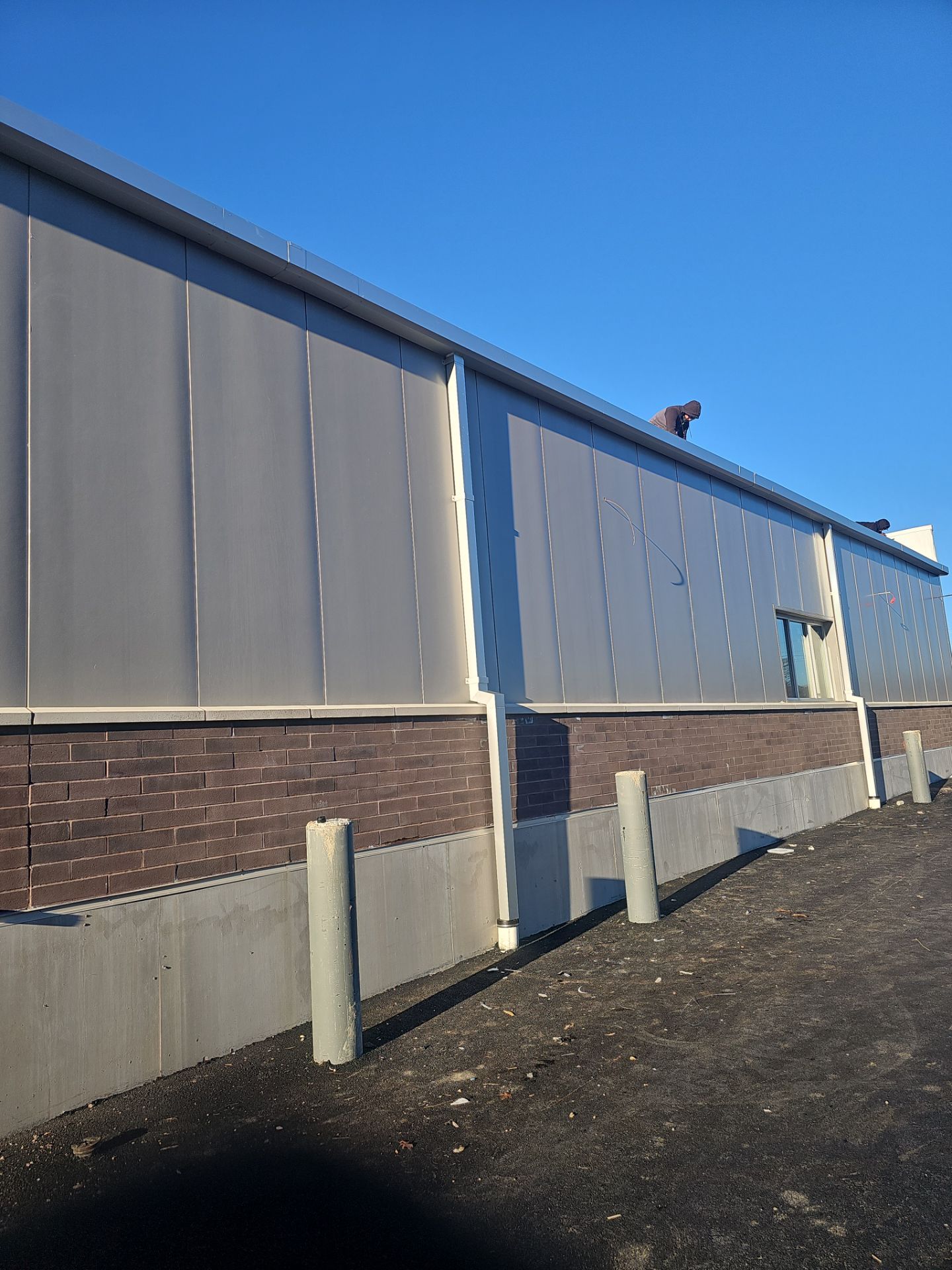 Commercial Roofing Installation using Insulated roof and wall panels by Nitro Roofing and Construction