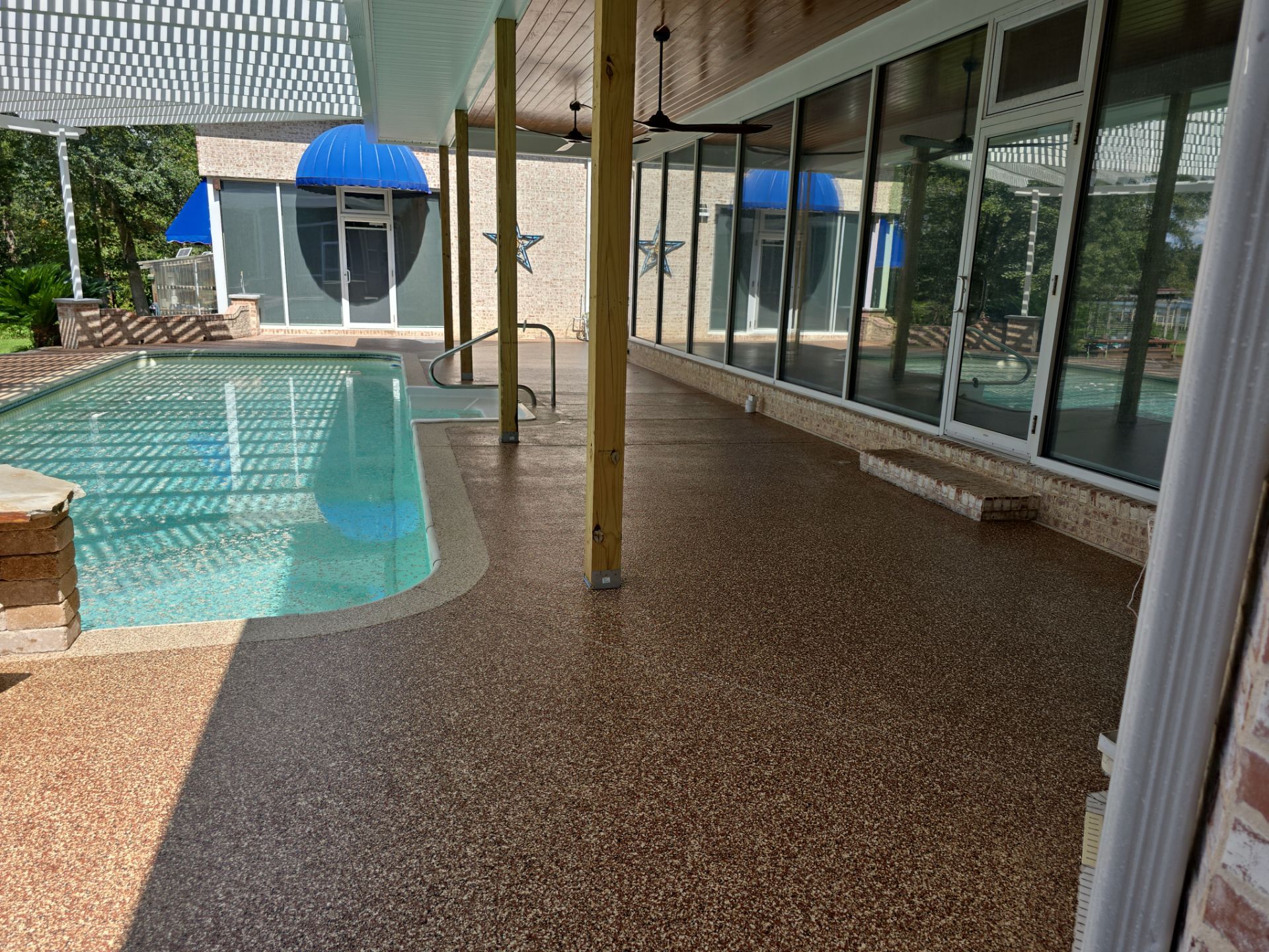 We canโt take our eyes off of this Deese Elite transformation ๐ Can you? by Deese Elite Concrete Coatings