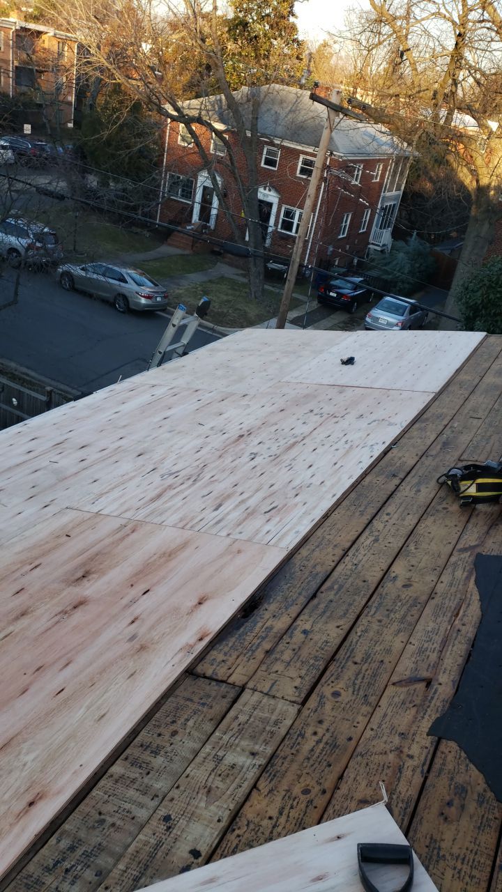 Alexandria Landmark Pro MD Resawn Shake/Flintlastic SA Project by RM Banning, Inc.