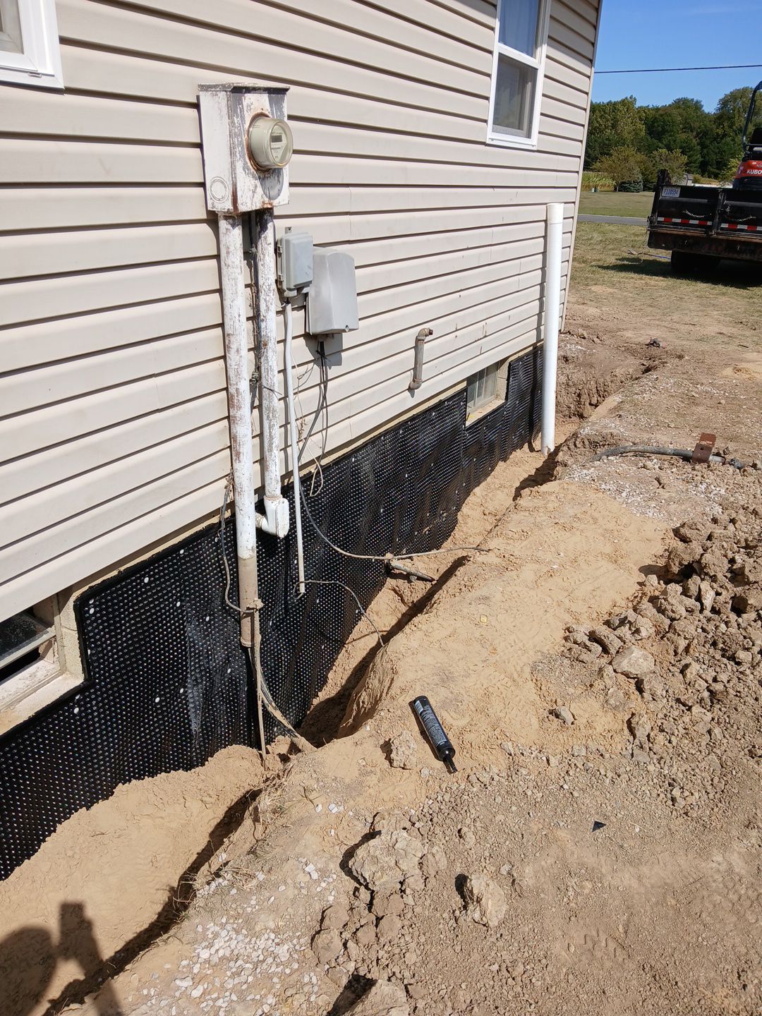 Exterior Waterproofing & Embedded Fiber Reinforcements by Toledo Basement Repair