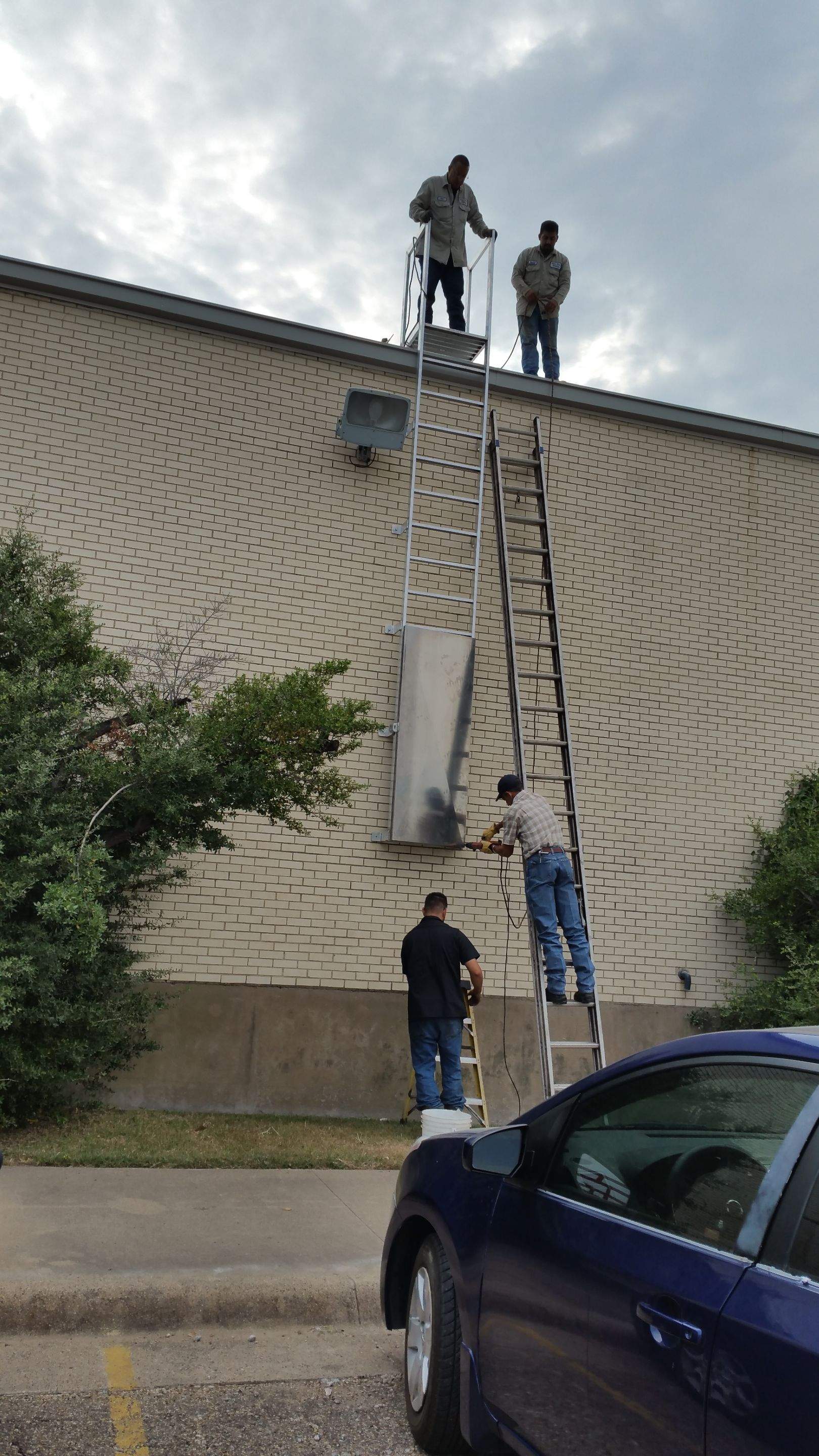 Massive Storm Damage Project - Factory in Arlington by First United Roofing & Construction