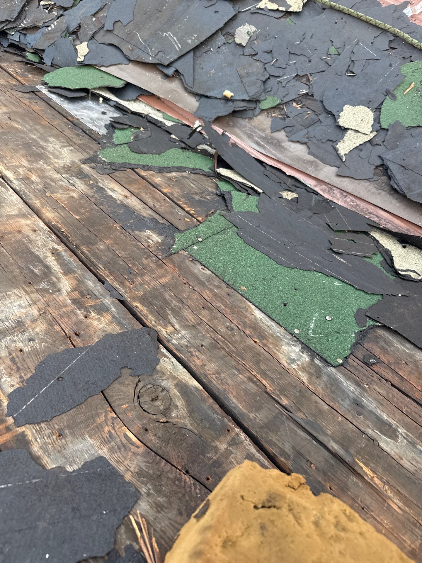 Residential Roofing Installation using GAF Timberline HDZ Weatherer Wood by Rainstoppers Roofing