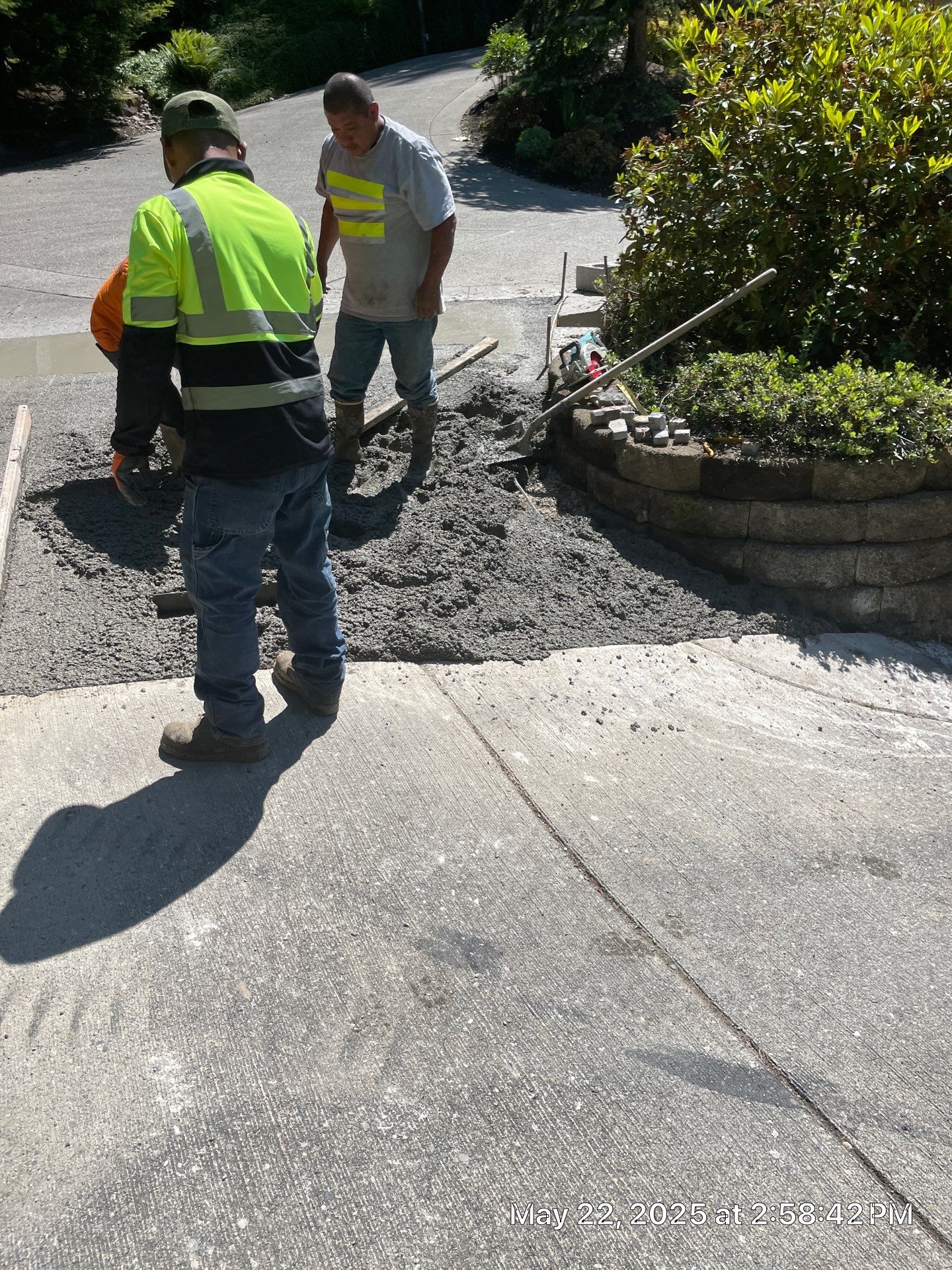 Concrete Driveway Patch Repair | Mukilteo  by Jireh Asphalt & Concrete Inc 