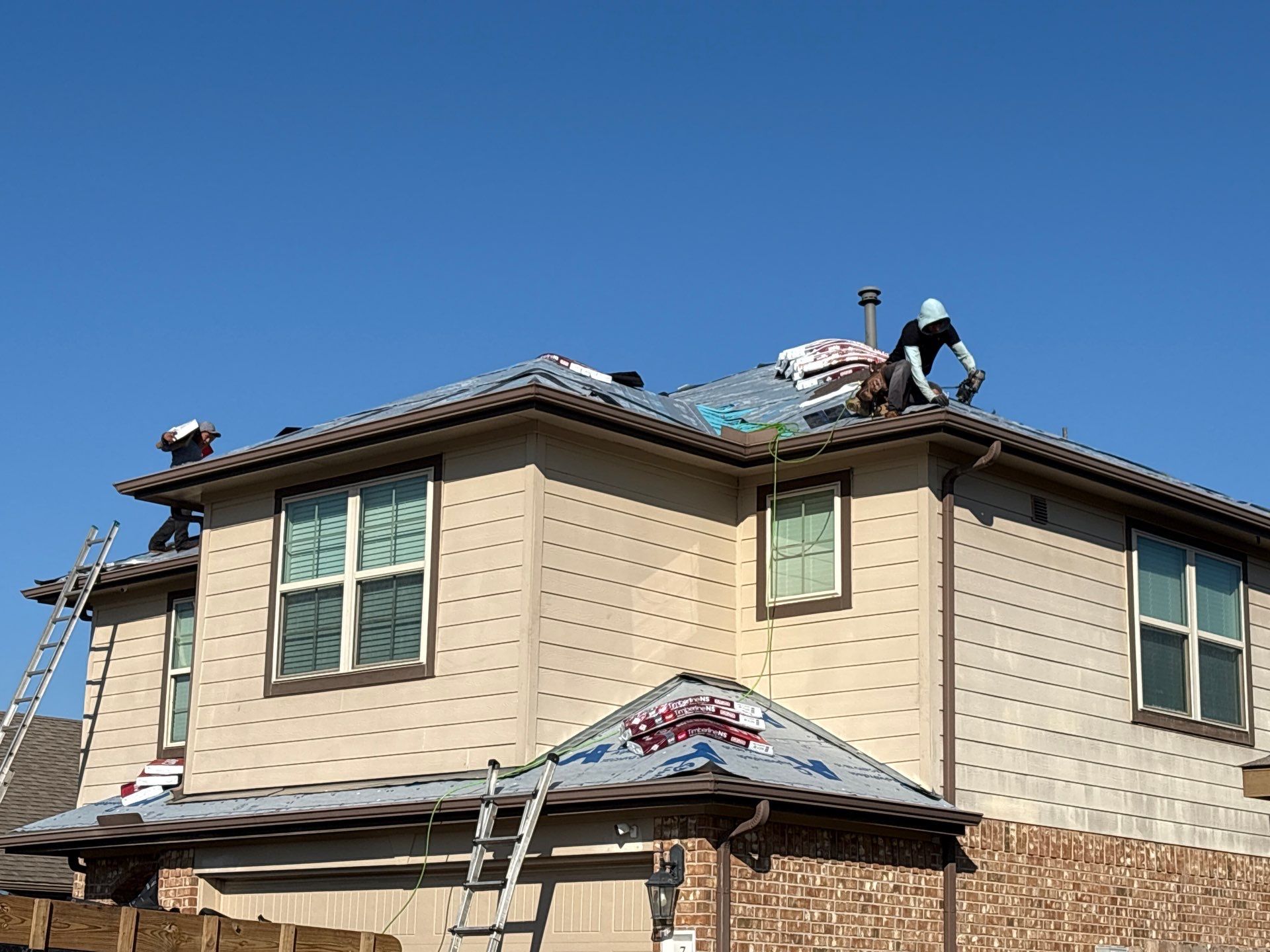 Residential Roof Replacement using GAF NATURAL SHADOW - WEATHERED WOOD by Elite Roofing LLC